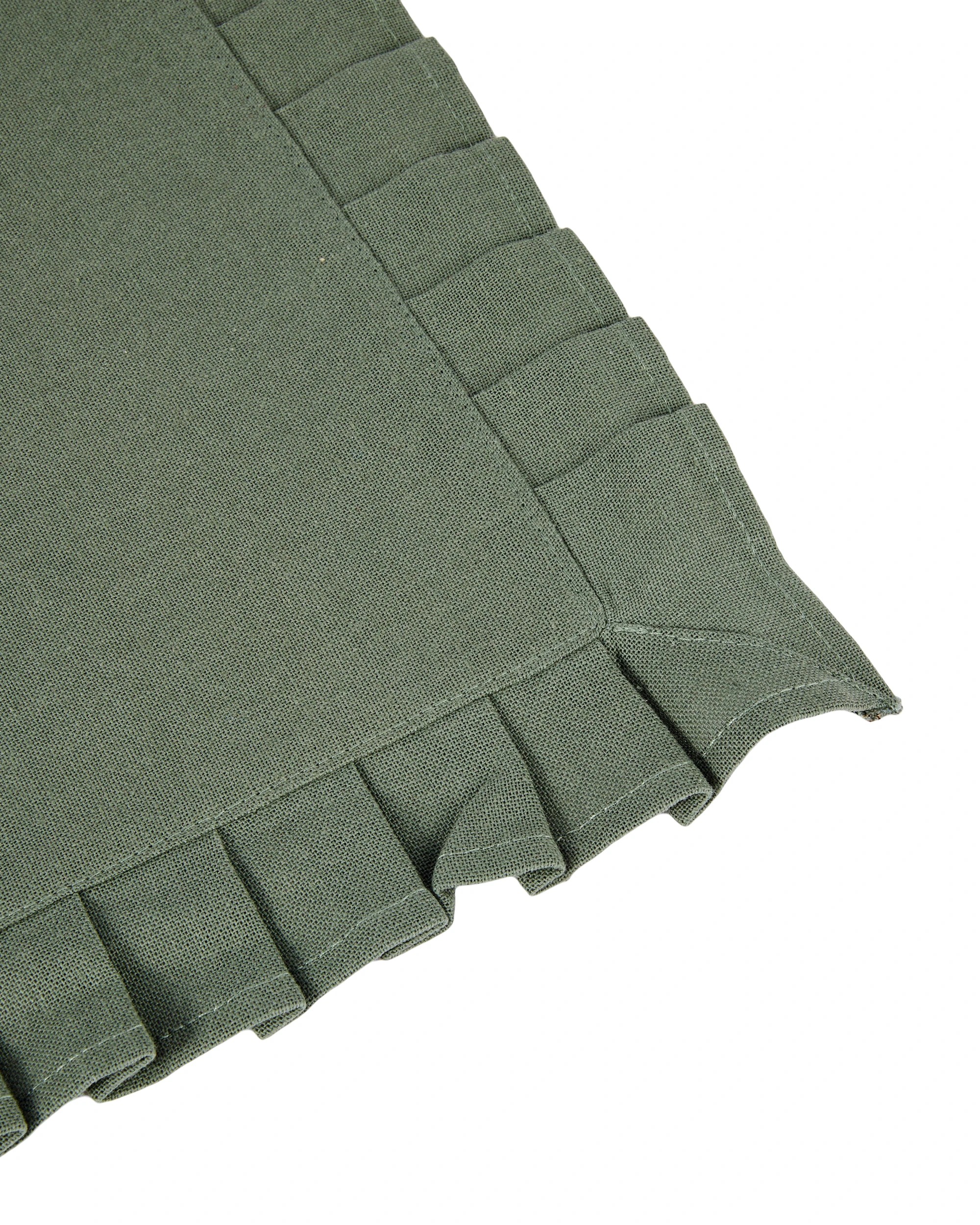2 Green Pleated Edge Placemat, 2 of 3