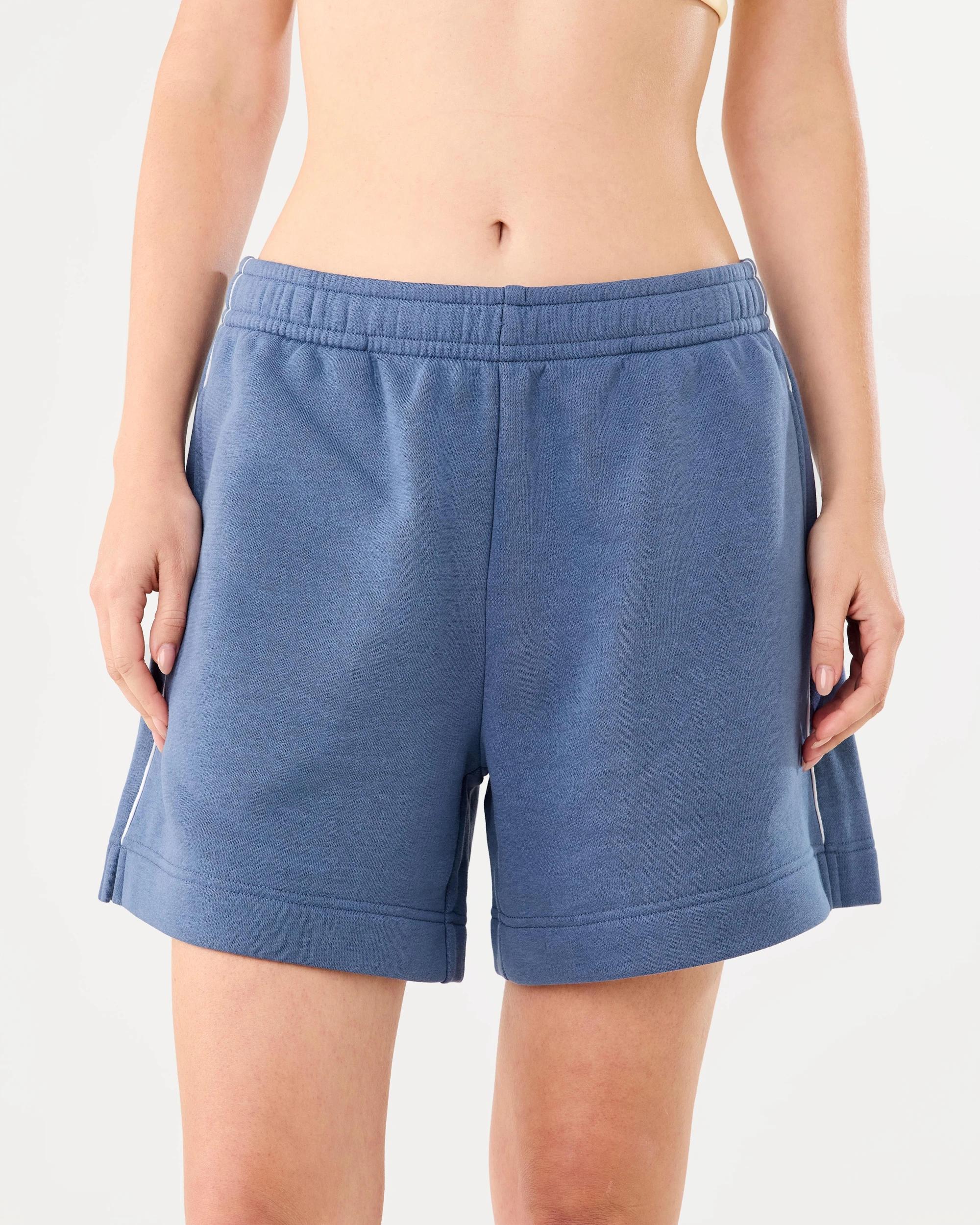 1 Active Womens A-Line Fleece Shorts Nightfall, 1 of 8