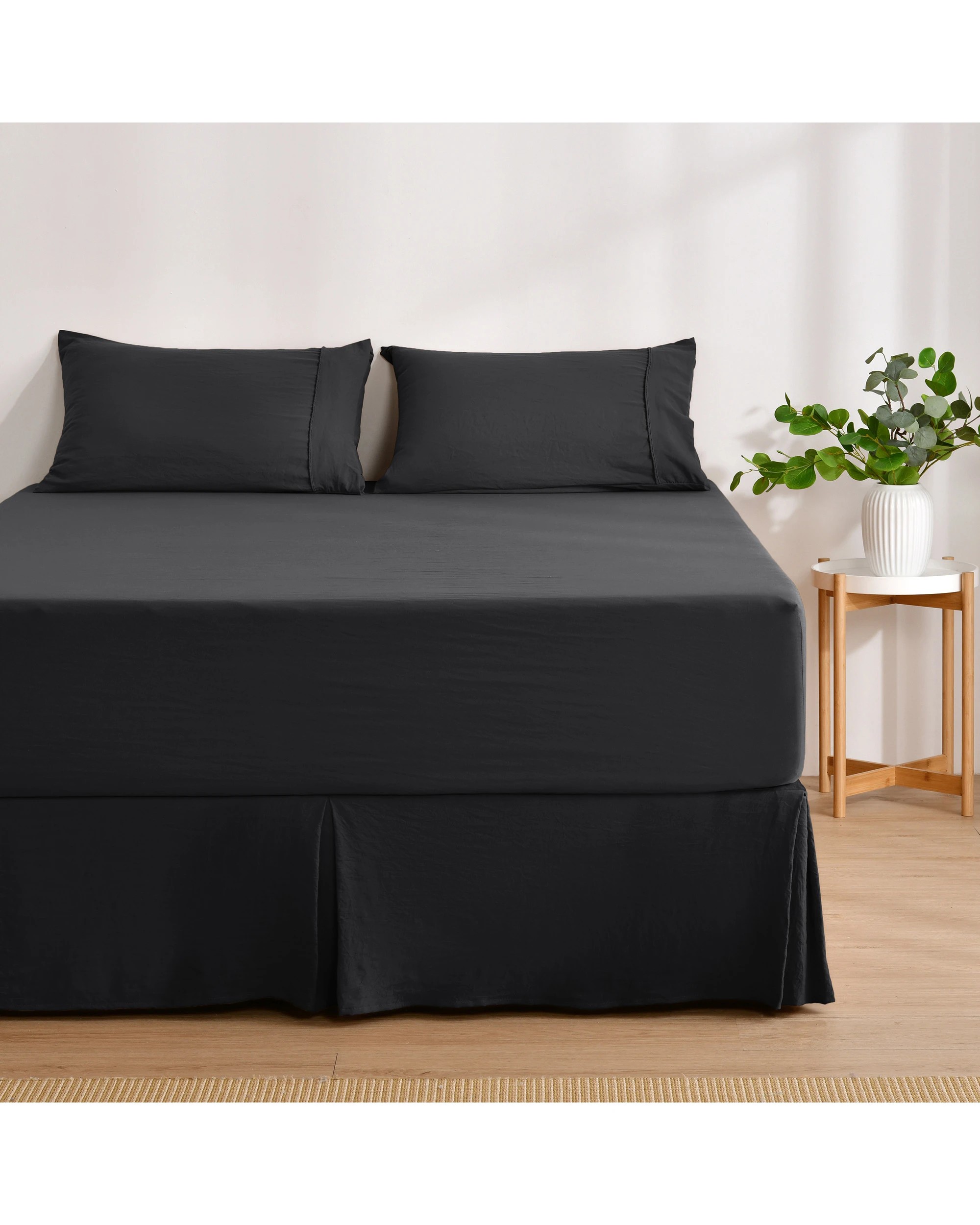 4 Dreamaker Superfine Washed Microfibre Pleated Valance - Double Bed - Black, 4 of 9