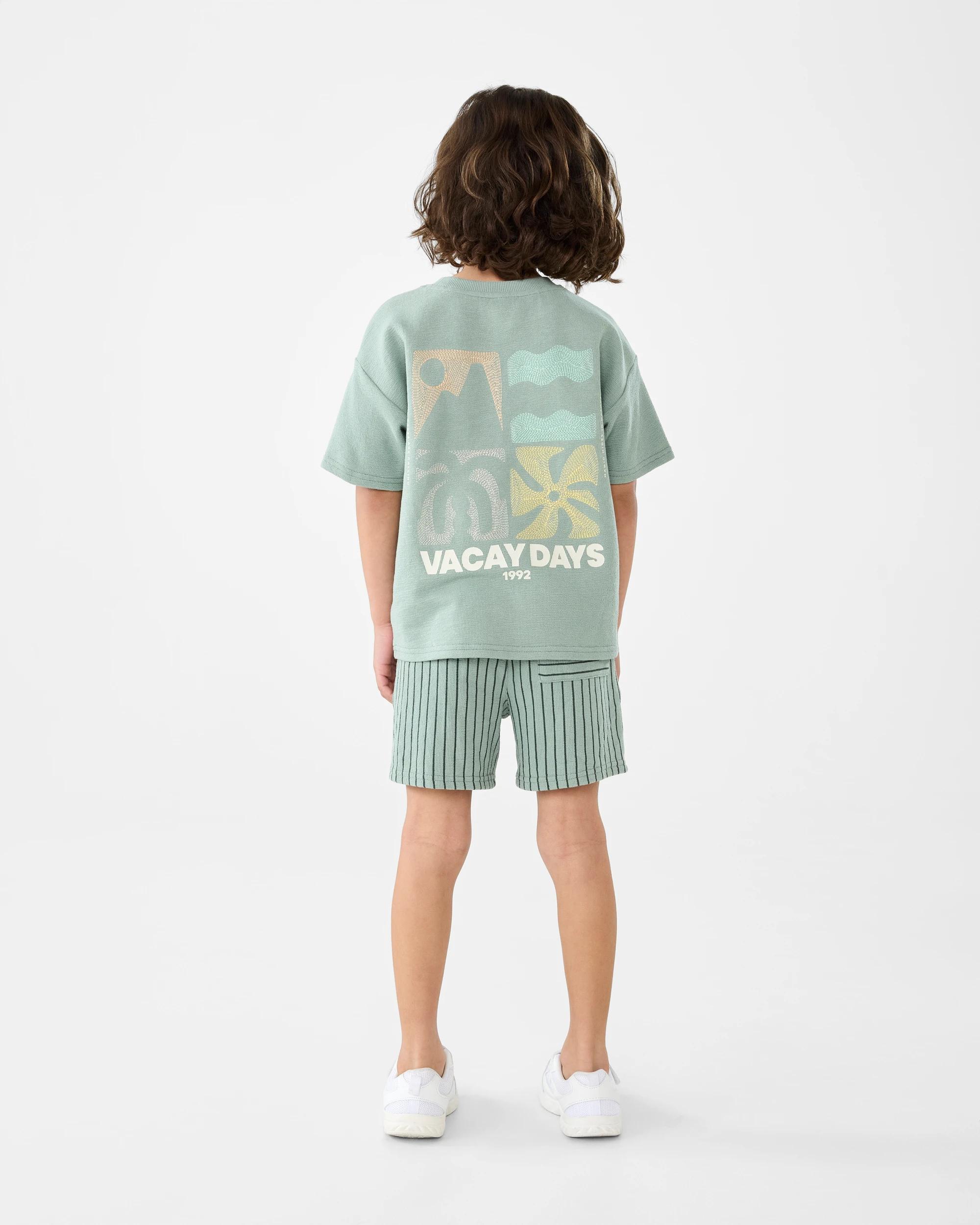 6 Textured Applique T-shirt Grn Vacay, 6 of 6
