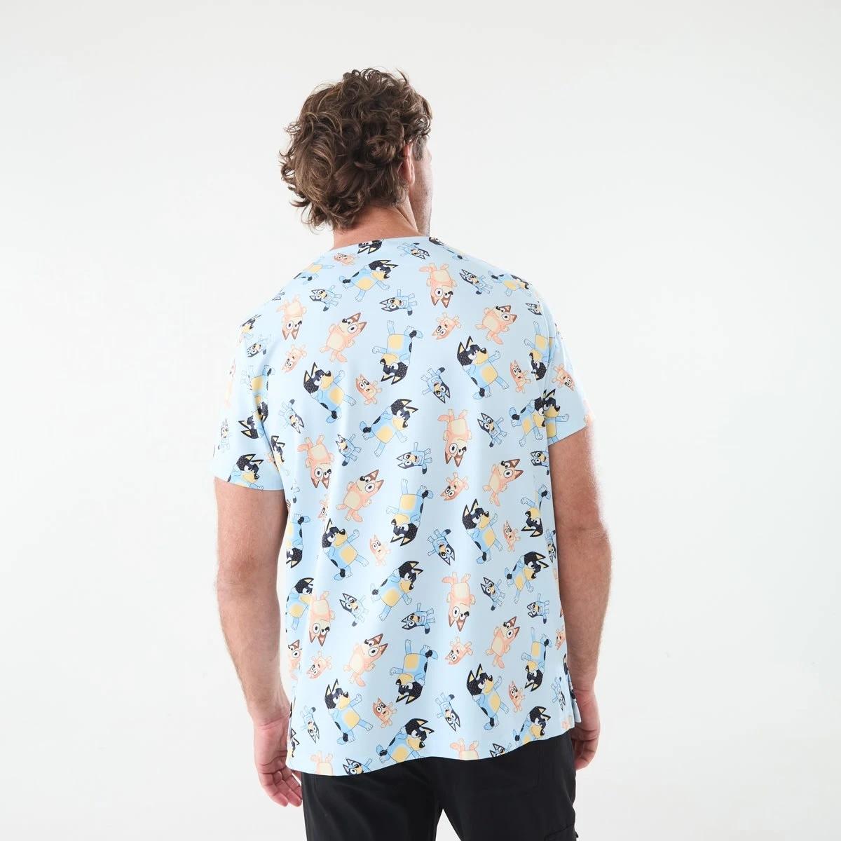 3 Work Short Sleeve Bluey License Scrub Top Bluey, 3 of 5
