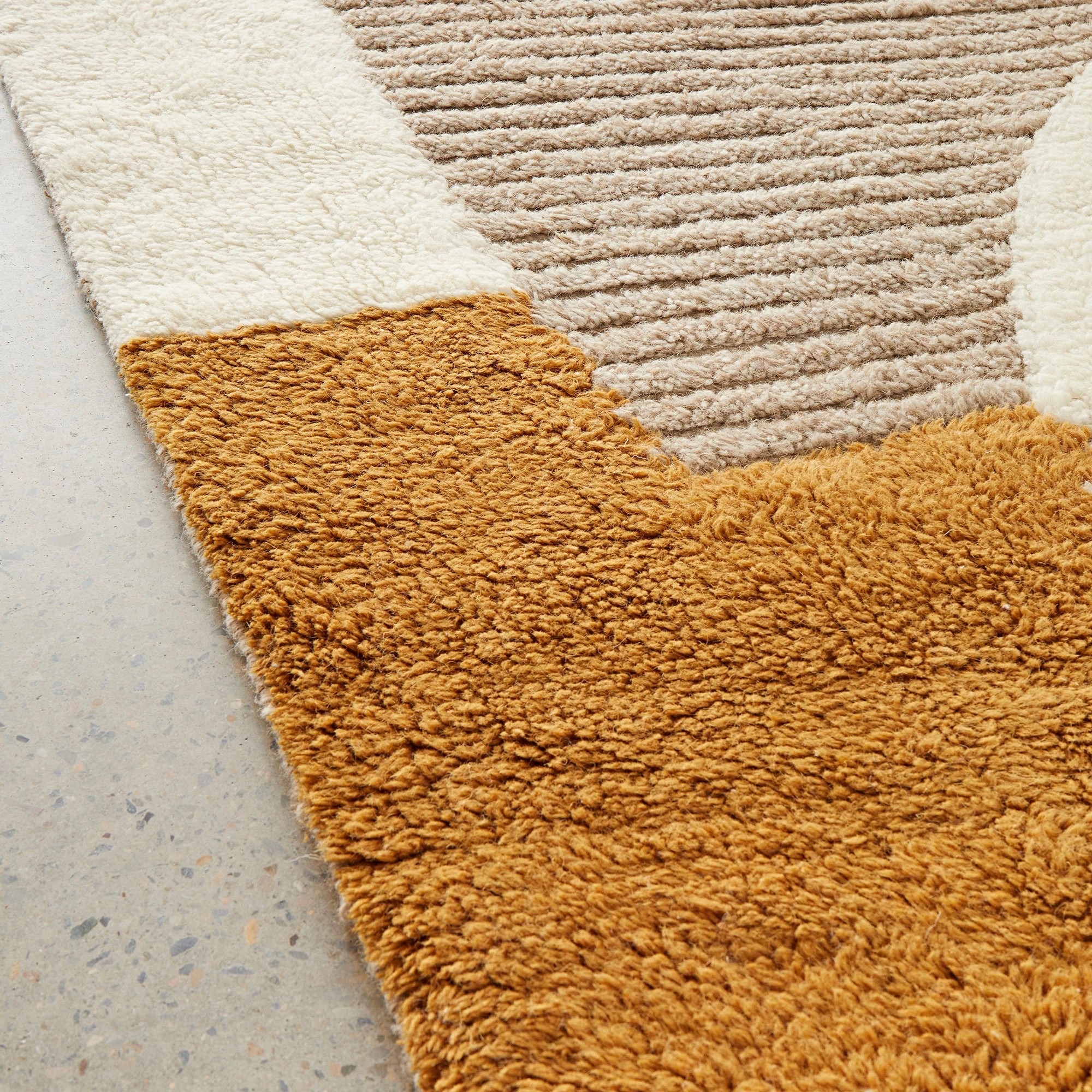 5 Common Ground Rugs Lumina Elroy 290x200cm - Large Wool & Cotton Rug - White, 5 of 6