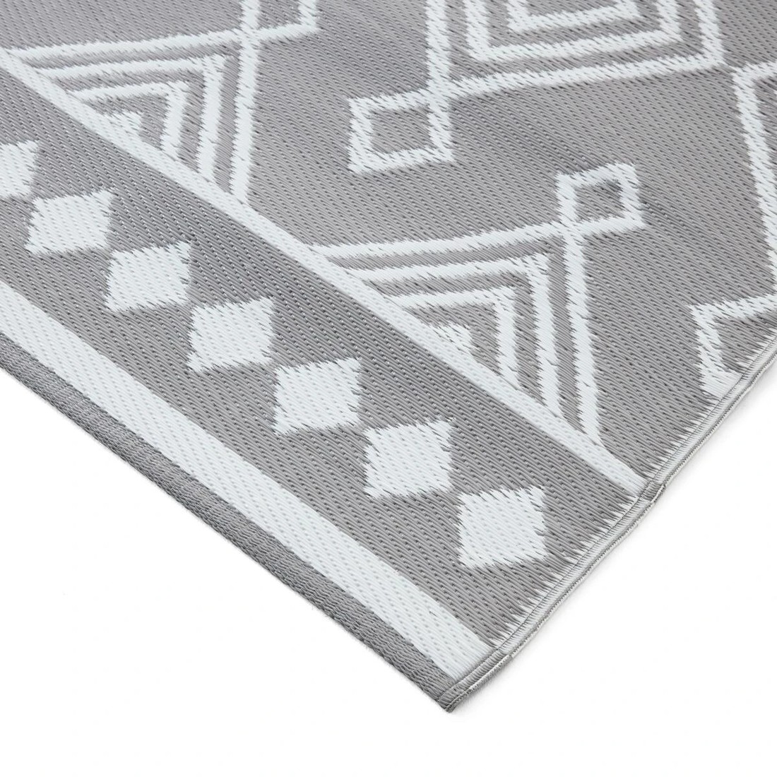 3 Geometric Outdoor Rug - Grey - 270cm x 180cm, 3 of 4
