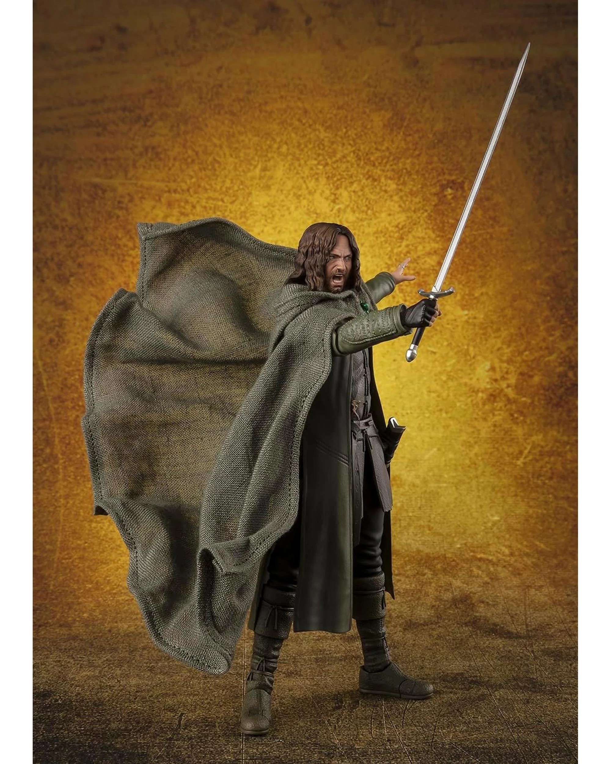 5 Tamashii Nations S.H. Figuarts The Lord of the Rings Aragorn Figure, 5 of 6