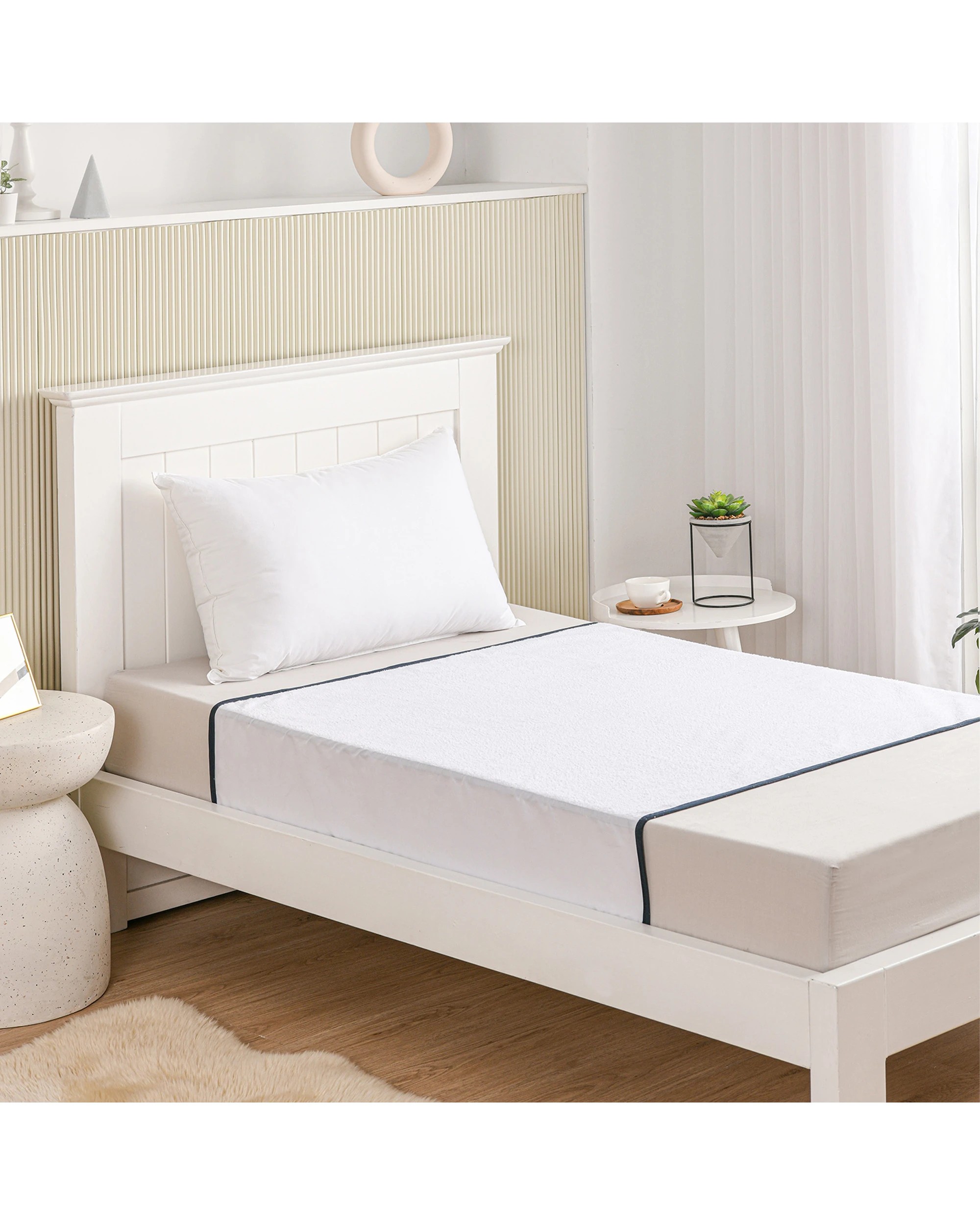 1 Dreamaker Waterproof Sheet Mattress Protector Single Bed - White, 1 of 4
