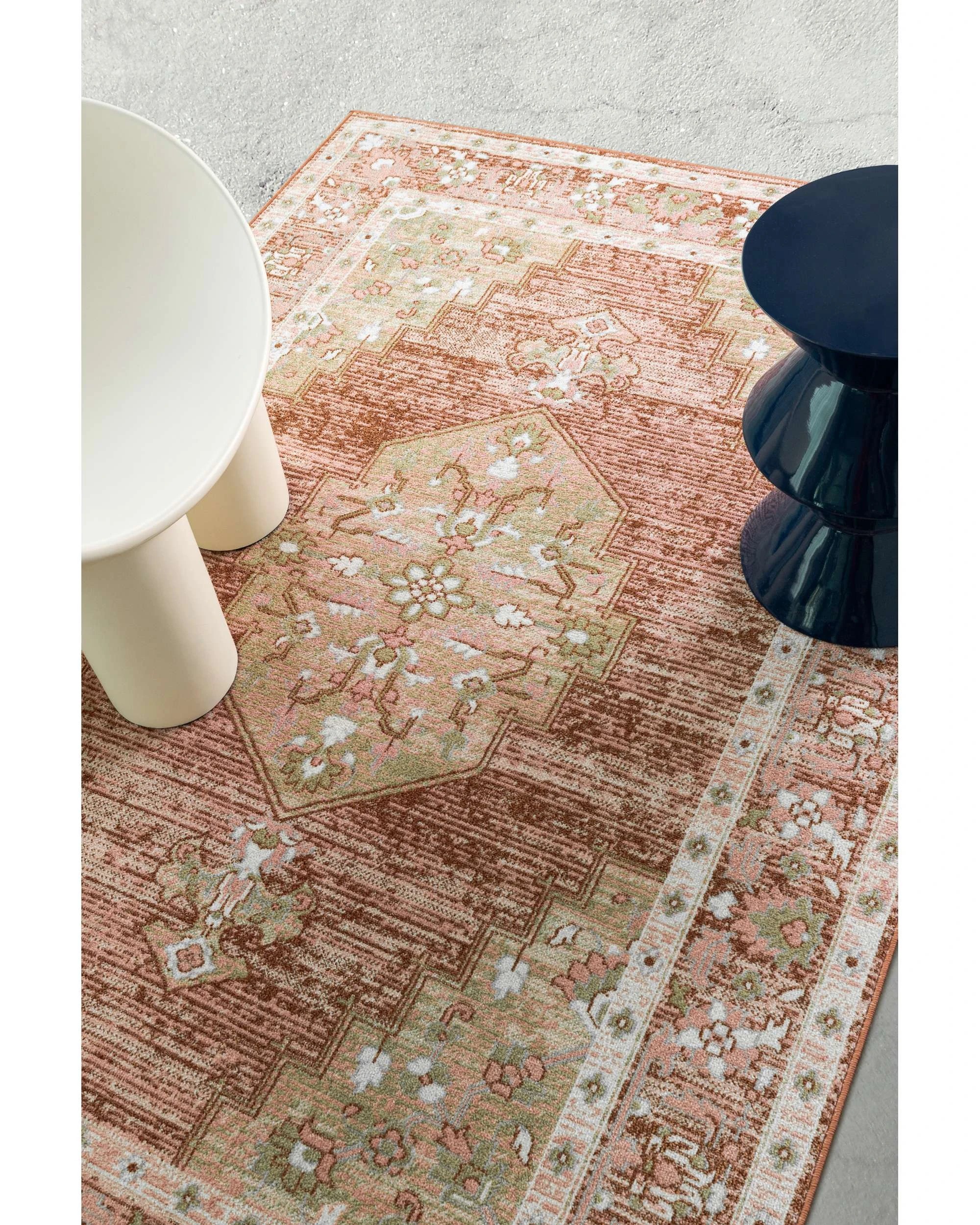 3 Loopsie Vilbergen Traditional Washable Rug-400cm x 300cm - Pink, 3 of 9