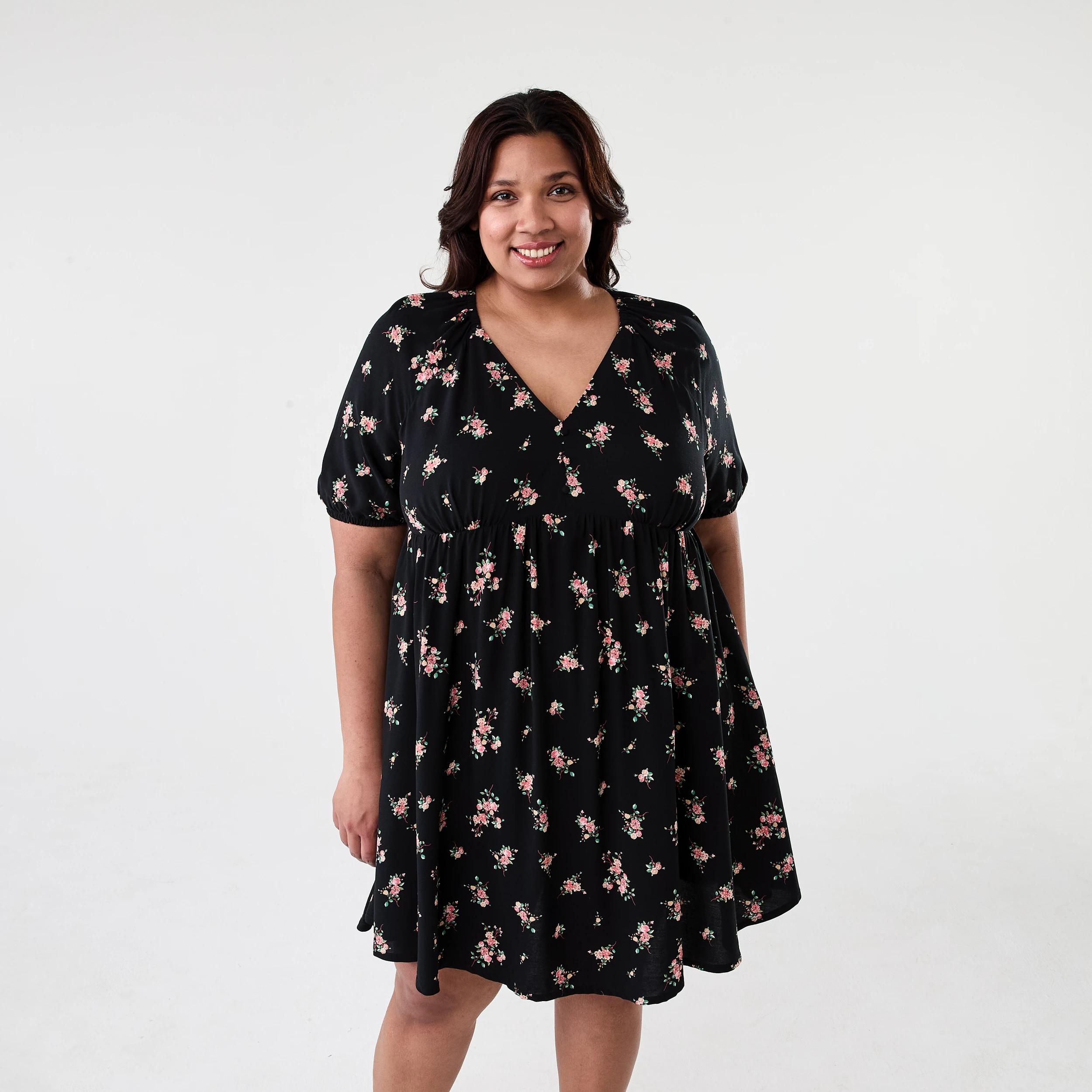 1 Curve Short Puff Sleeve Dress Rose Ditsy, 1 of 8