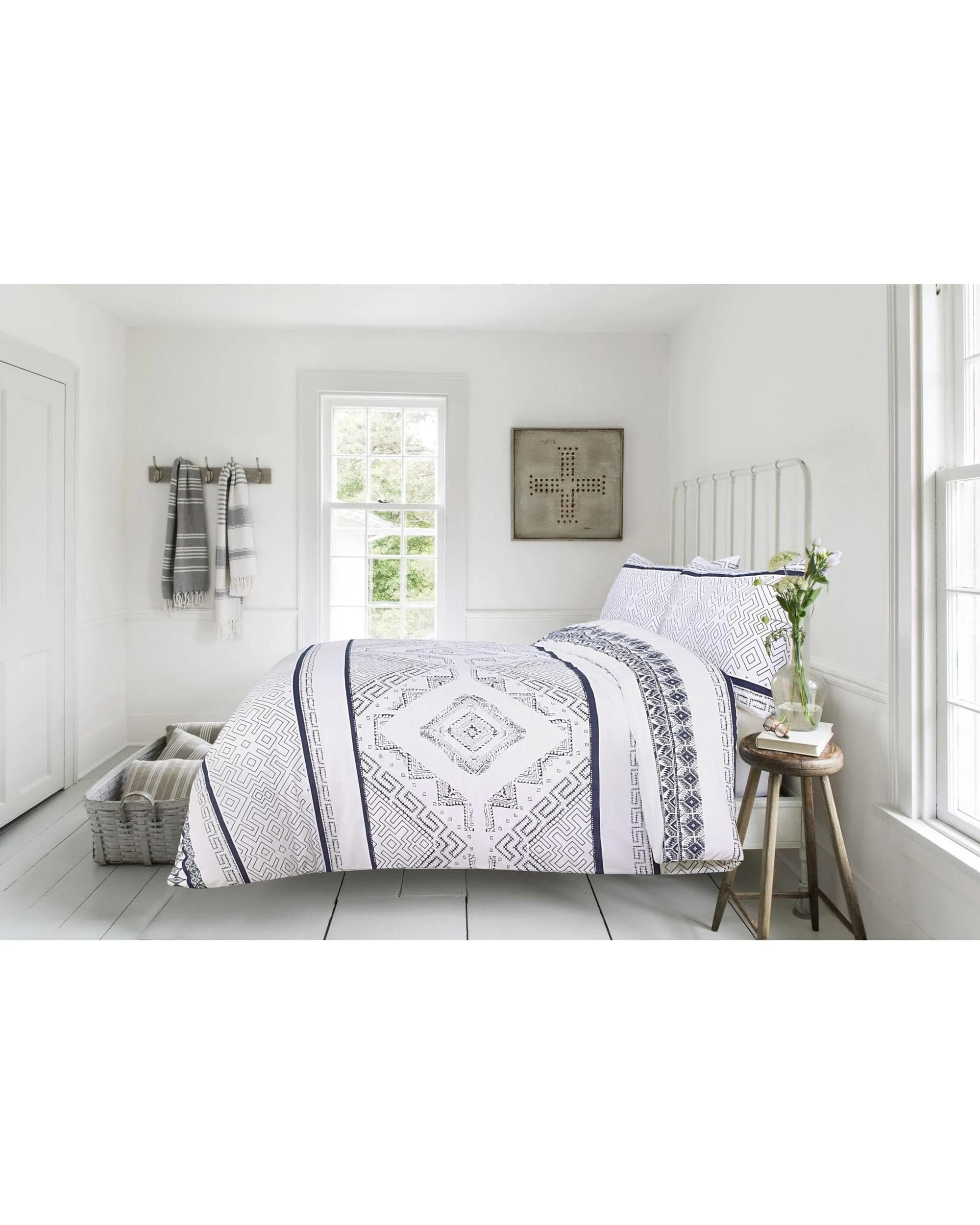 2 Amsons New Hampton Quilt Cover Set - King Bed - Blue, 2 of 2