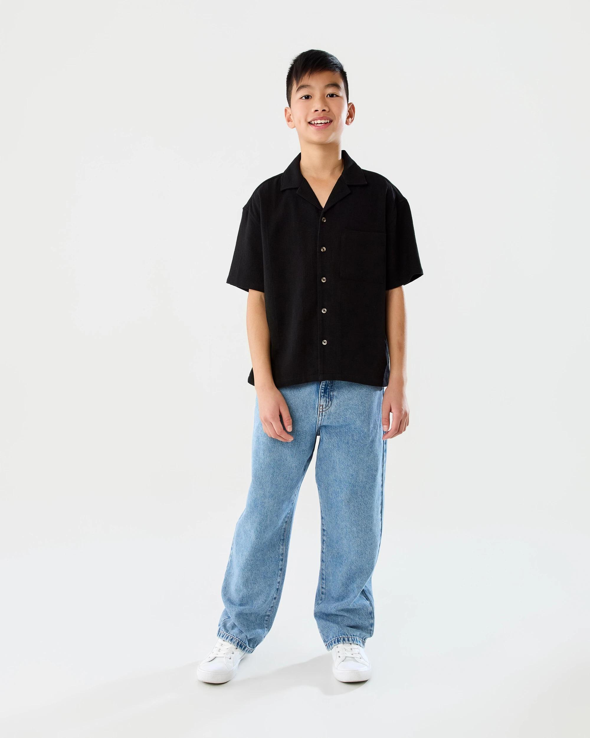 8 Short Sleeve Knit Shirt Black, 8 of 9