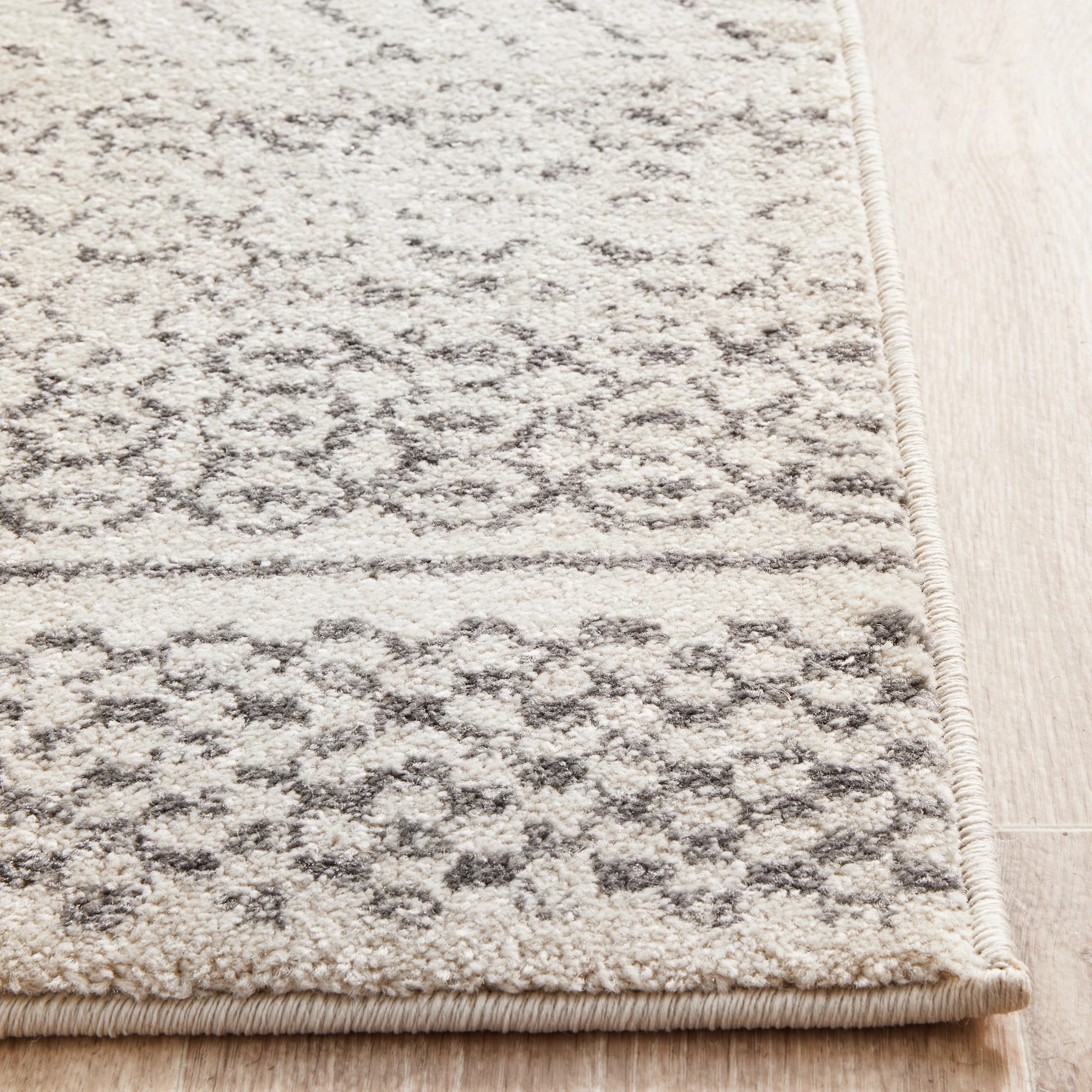 6 Common Ground Rugs Lustre Harper 300x80 cm Rug - Silver, 6 of 9