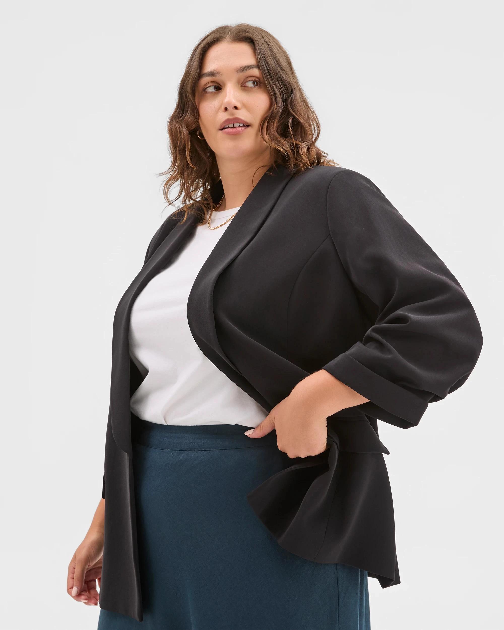3 Target Curve Plus Size Ruched Sleeve Blazer BLACK, 3 of 6