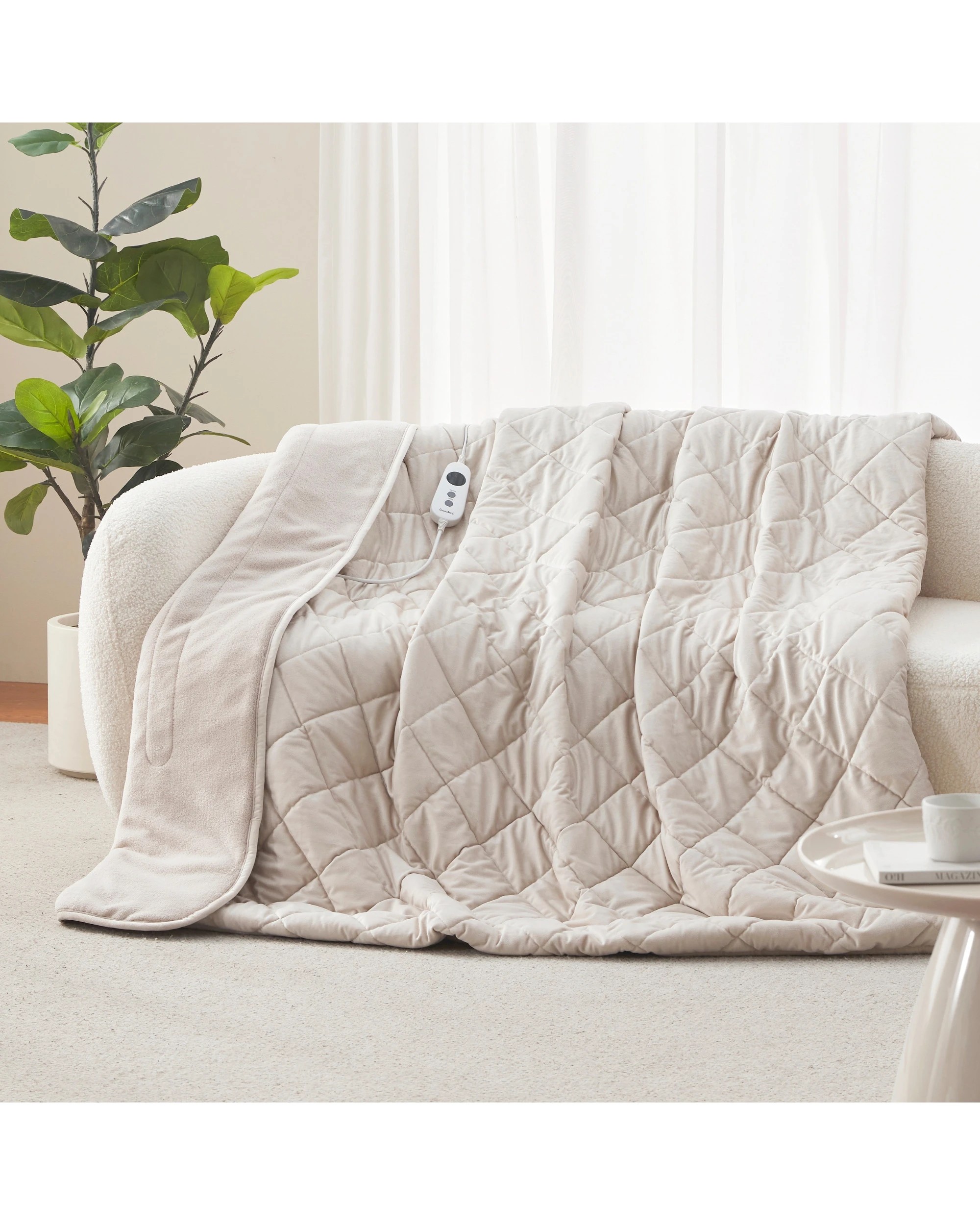 1 Dreamaker Haven Quilted Velvet Heated Throw 180x200cm - Stone, 1 of 8