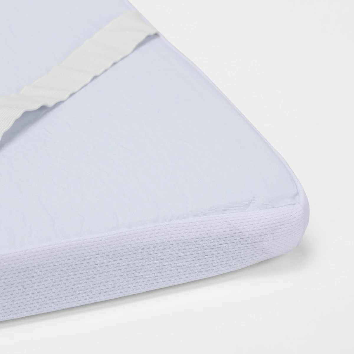 3 Gel Infused Memory Foam Mattress Topper - Double Bed, White, 3 of 5