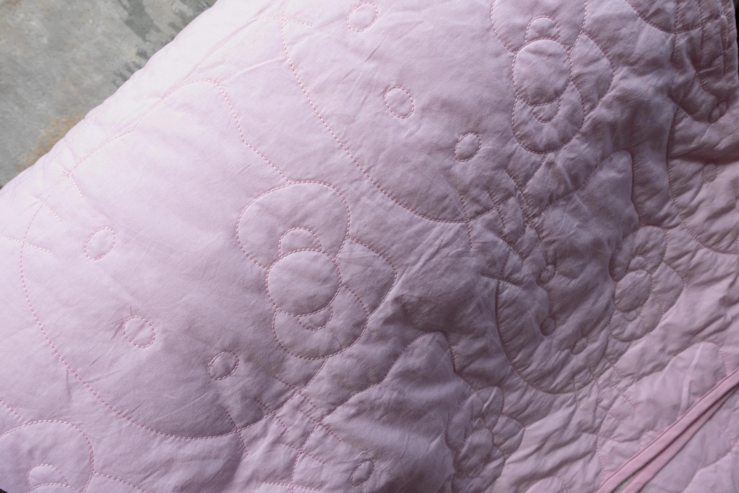 4 Hello Kitty Quilted Coverlet - Queen Bed - Pink, 4 of 8