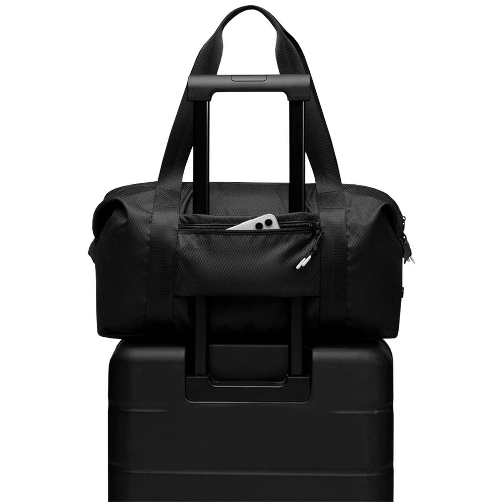 3 Gaston Luga Lightweight Packable Duffel Black, 3 of 7