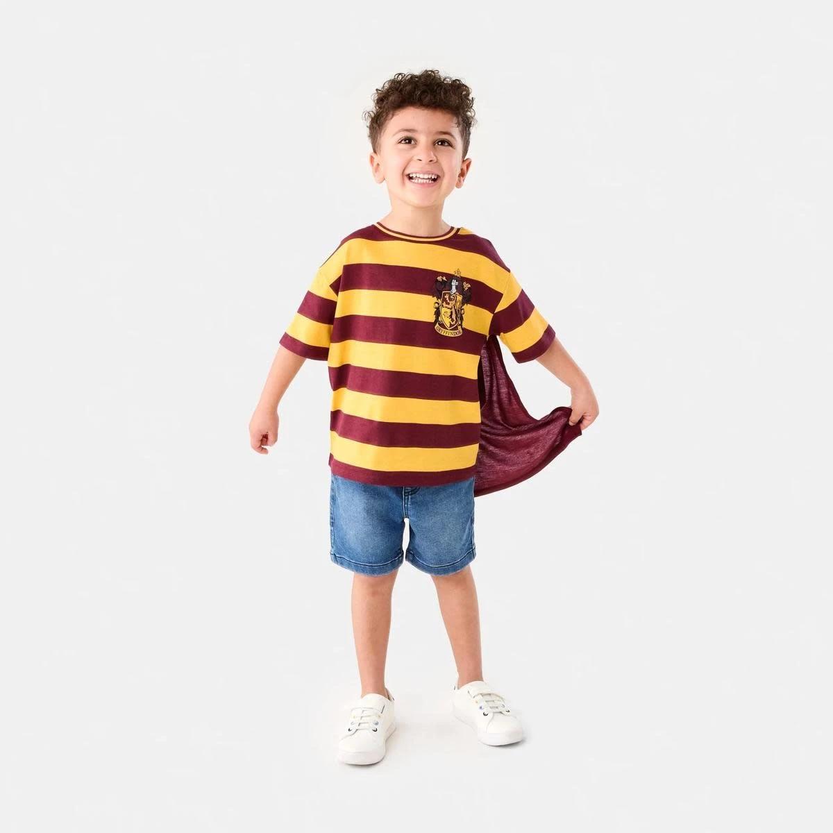8 Harry Potter Character License Cape T-shirt HP GRYFFINDOR POTTER 07, 8 of 10
