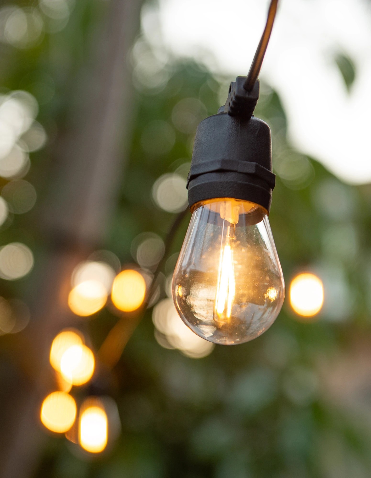 7 LumiFx 10 Bulb Solar Outdoor Festoon Lights - White, 7 of 10