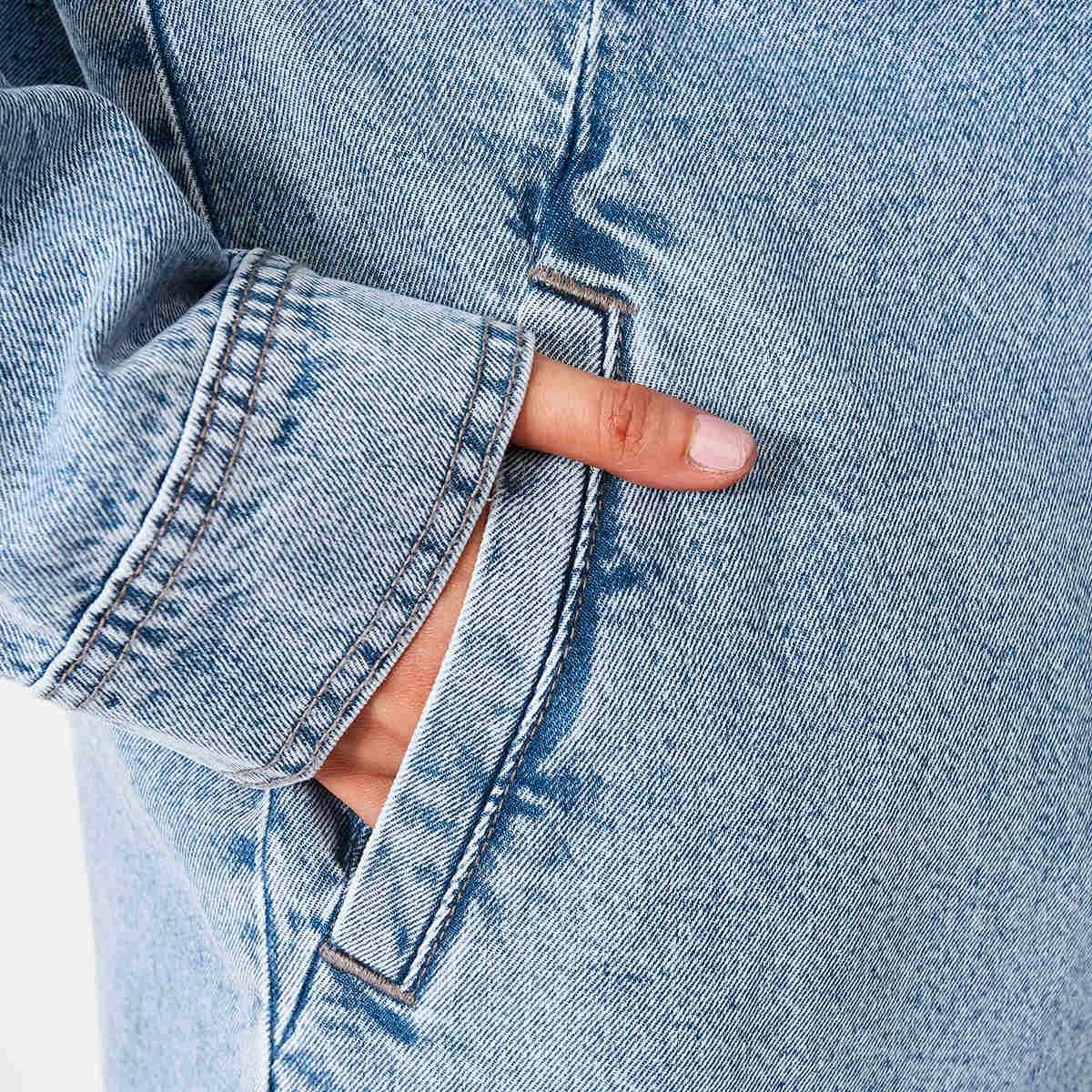8 Denim Shacket Light Wash, 8 of 8