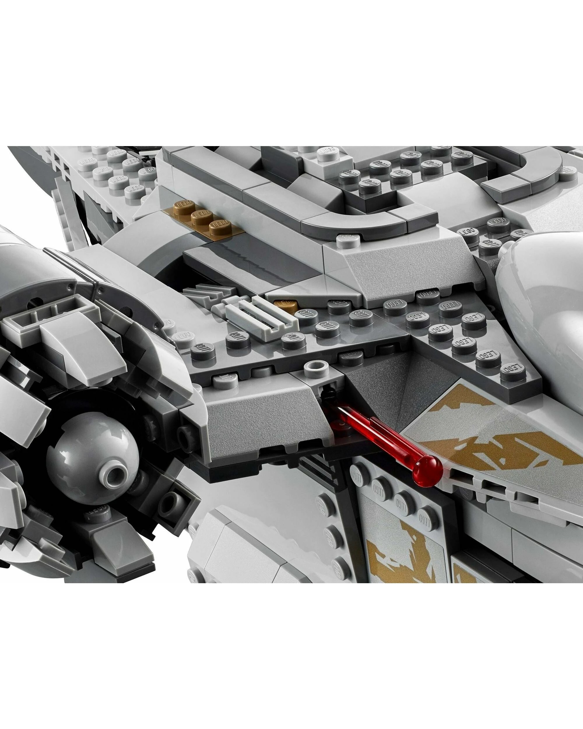 3 Lego Star Wars_75292_The Razor Crest_Mandalorian, 3 of 5