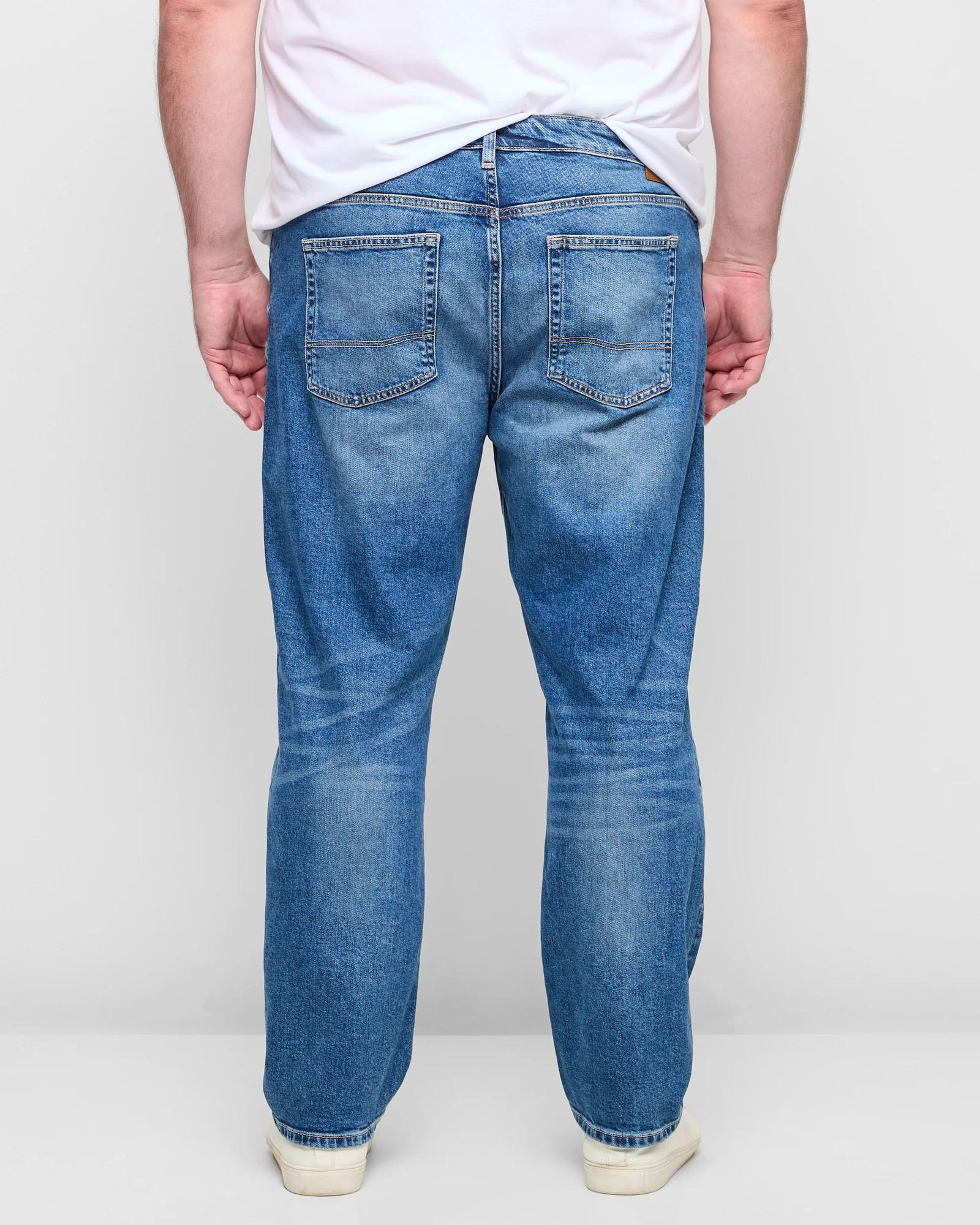 4 Target Plus Size Straight Fit Denim Jeans MIDDLE BLUE, 4 of 5