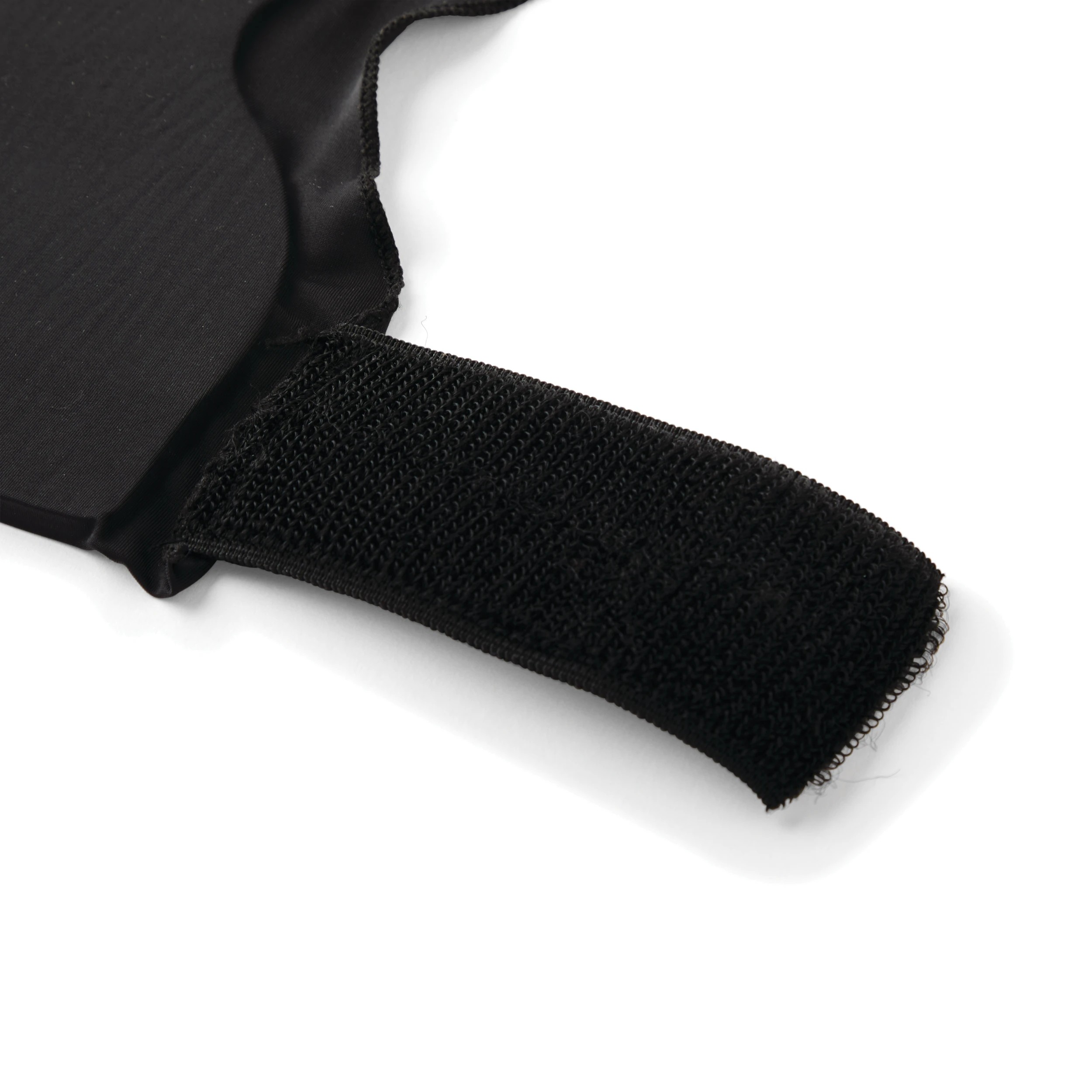 7 Hot and Cold Gel Recovery Sleeve for Shoulder / Thigh, 7 of 10