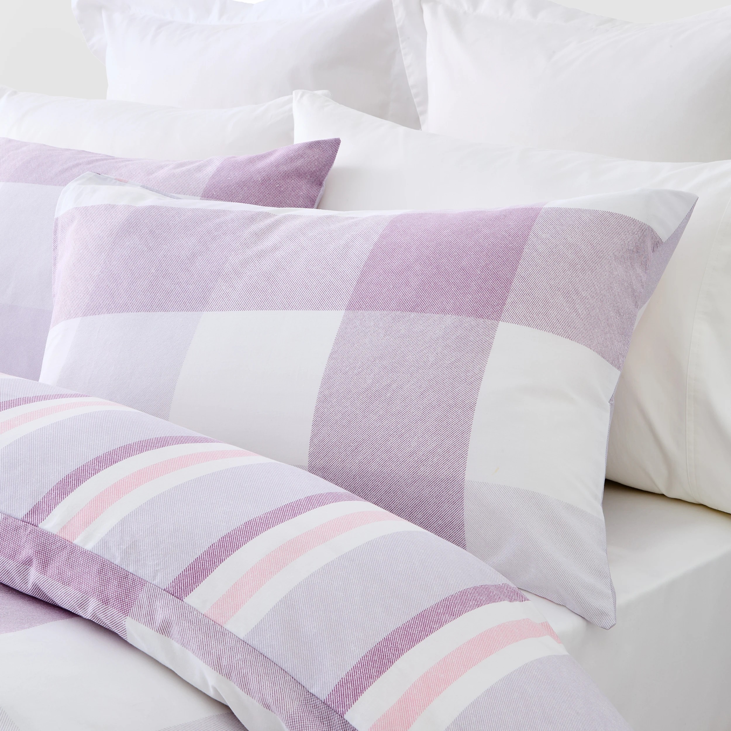 3 Dayna Cotton Rich Reversible Quilt Cover Set - Double Bed, 3 of 7