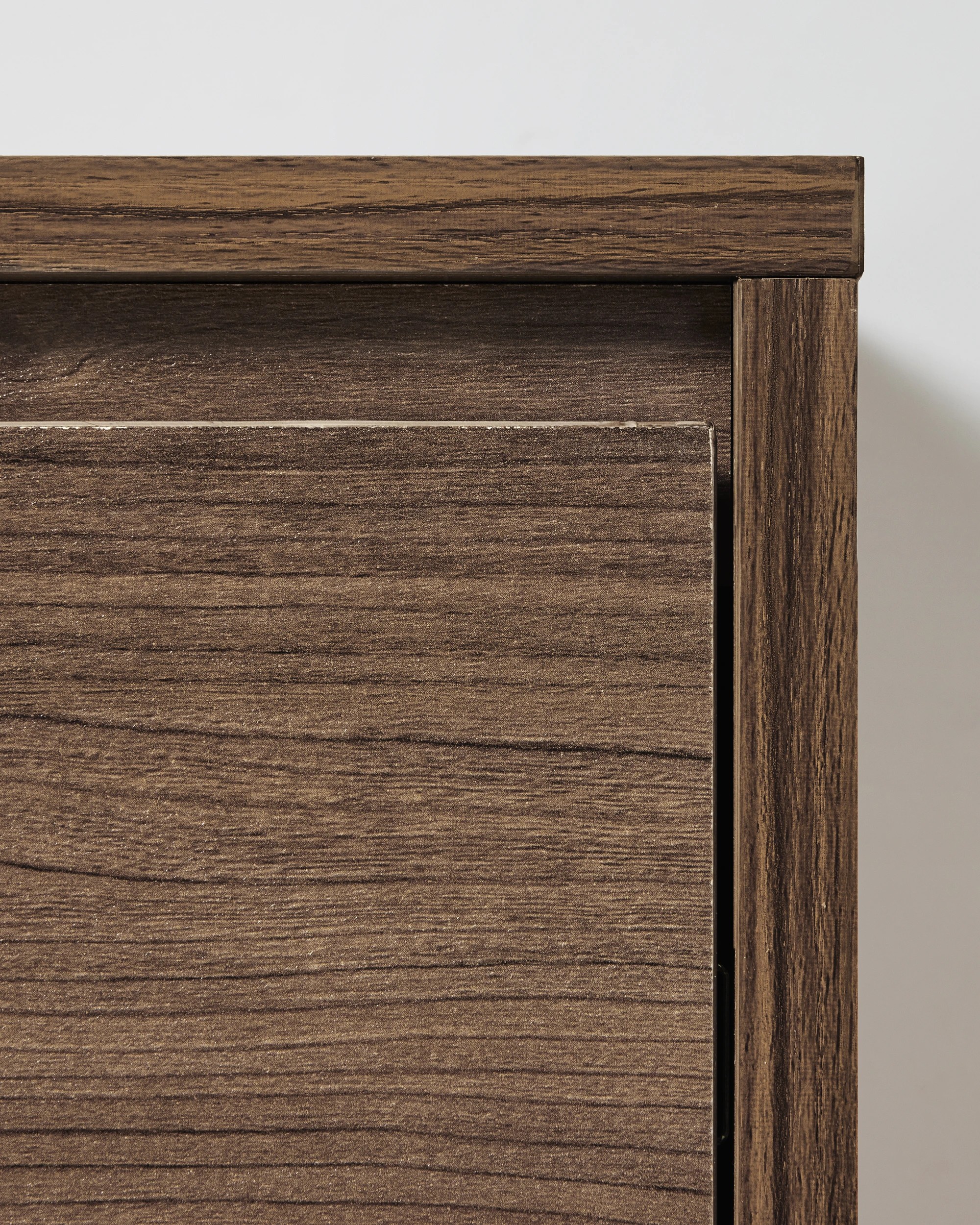 4 Thorne 4 Drawer Chest - Walnut, 4 of 7