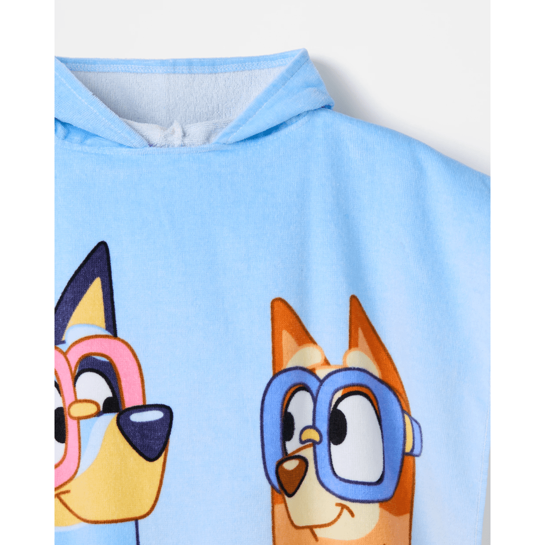 3 Bluey Kids Hooded Beach Towel
 - Blue, 3 of 4