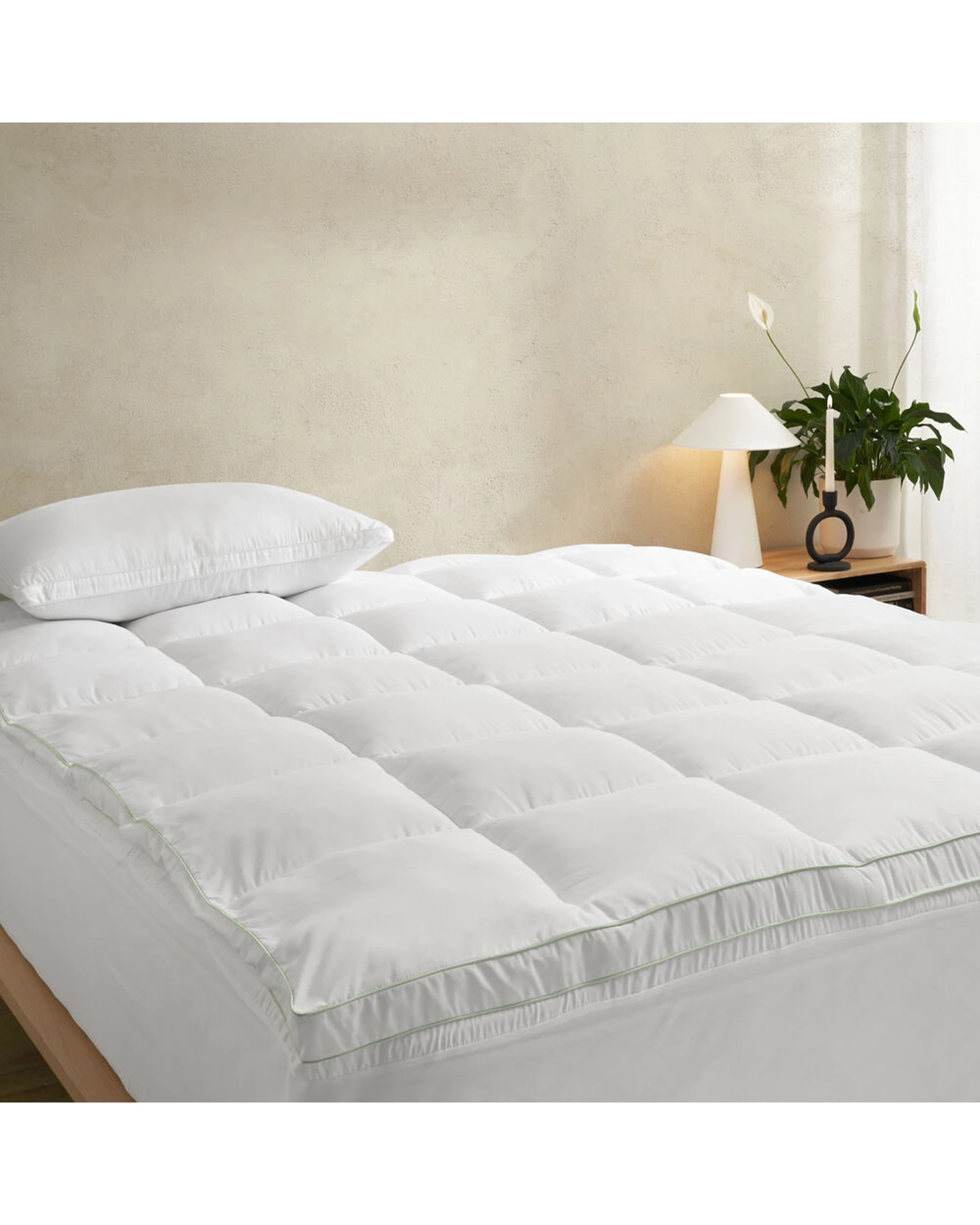 2 Sheraton Luxury Maison Bamboo Mattress Topper 1000gsm King Size - Plain, 2 of 4