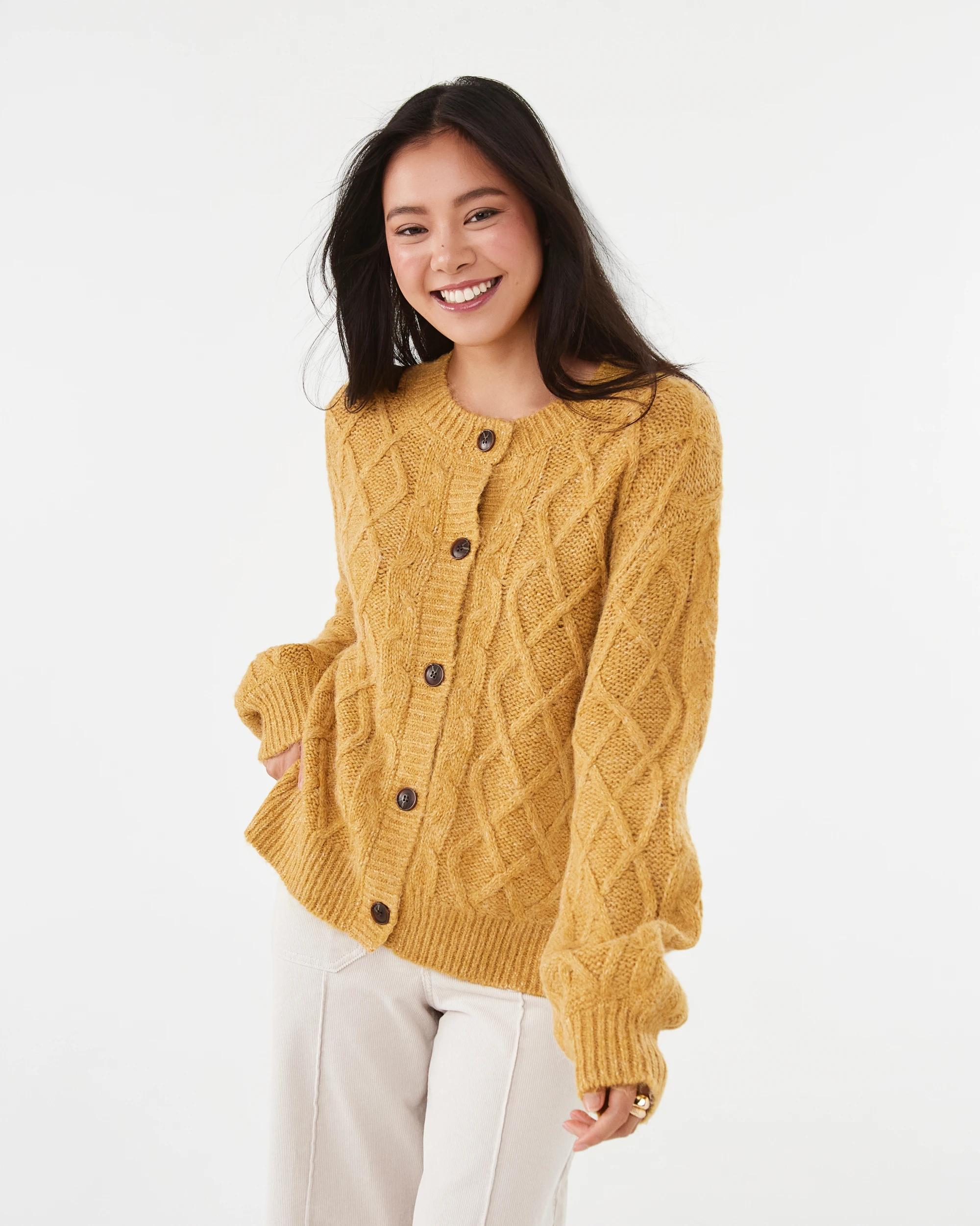 1 Cable Cardigan Yllw Brass, 1 of 7