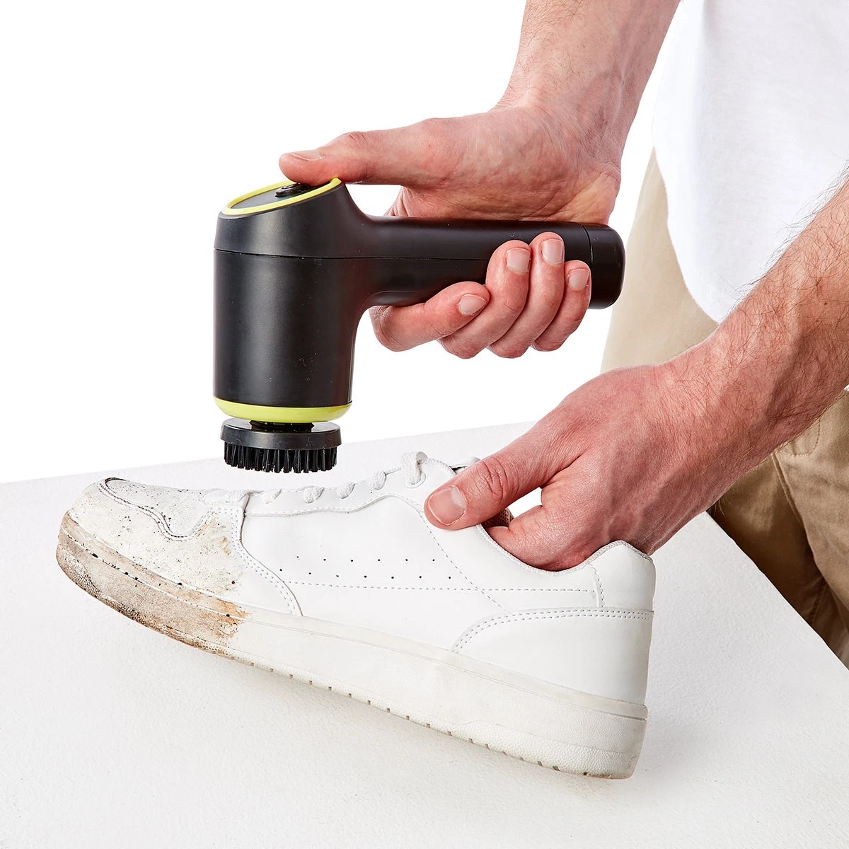 2 Sneaker Cleaner - Black and Green, 2 of 9