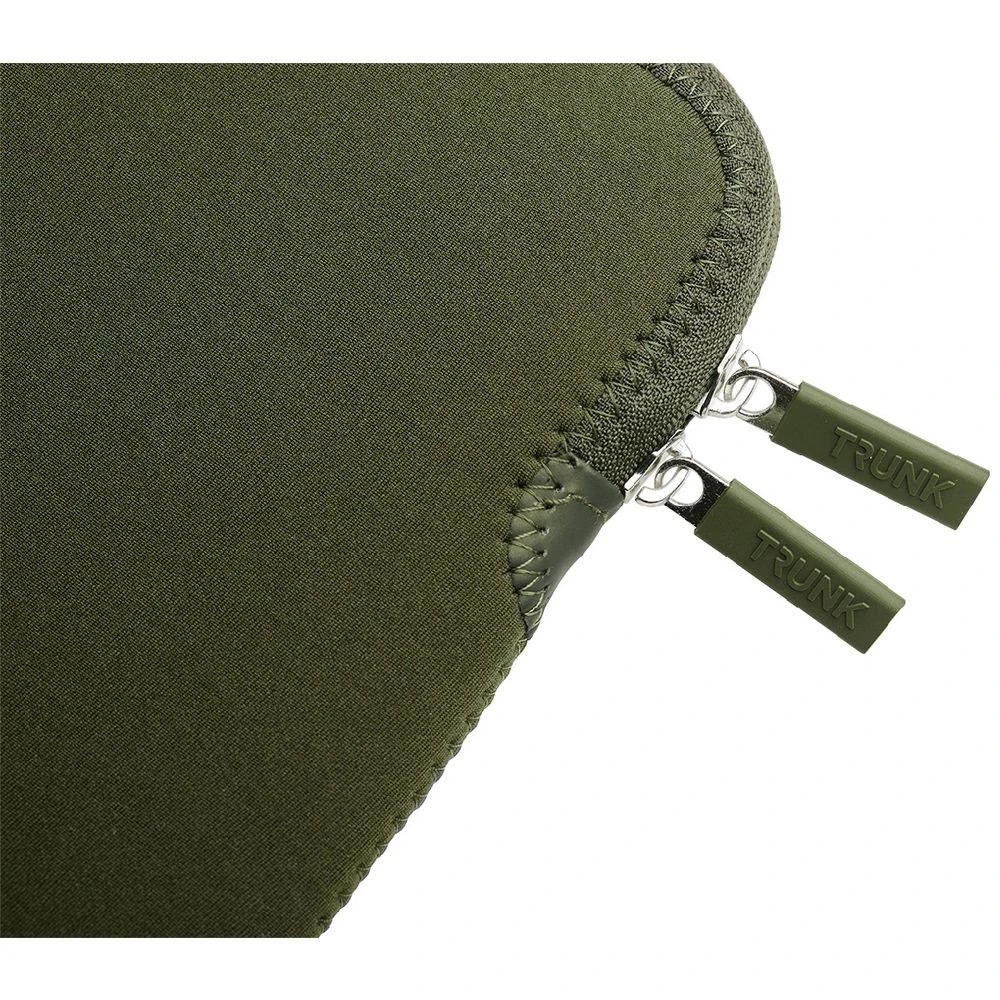 8 TRUNK Neoprene Laptop Sleeve 15.6" Olive, 8 of 8