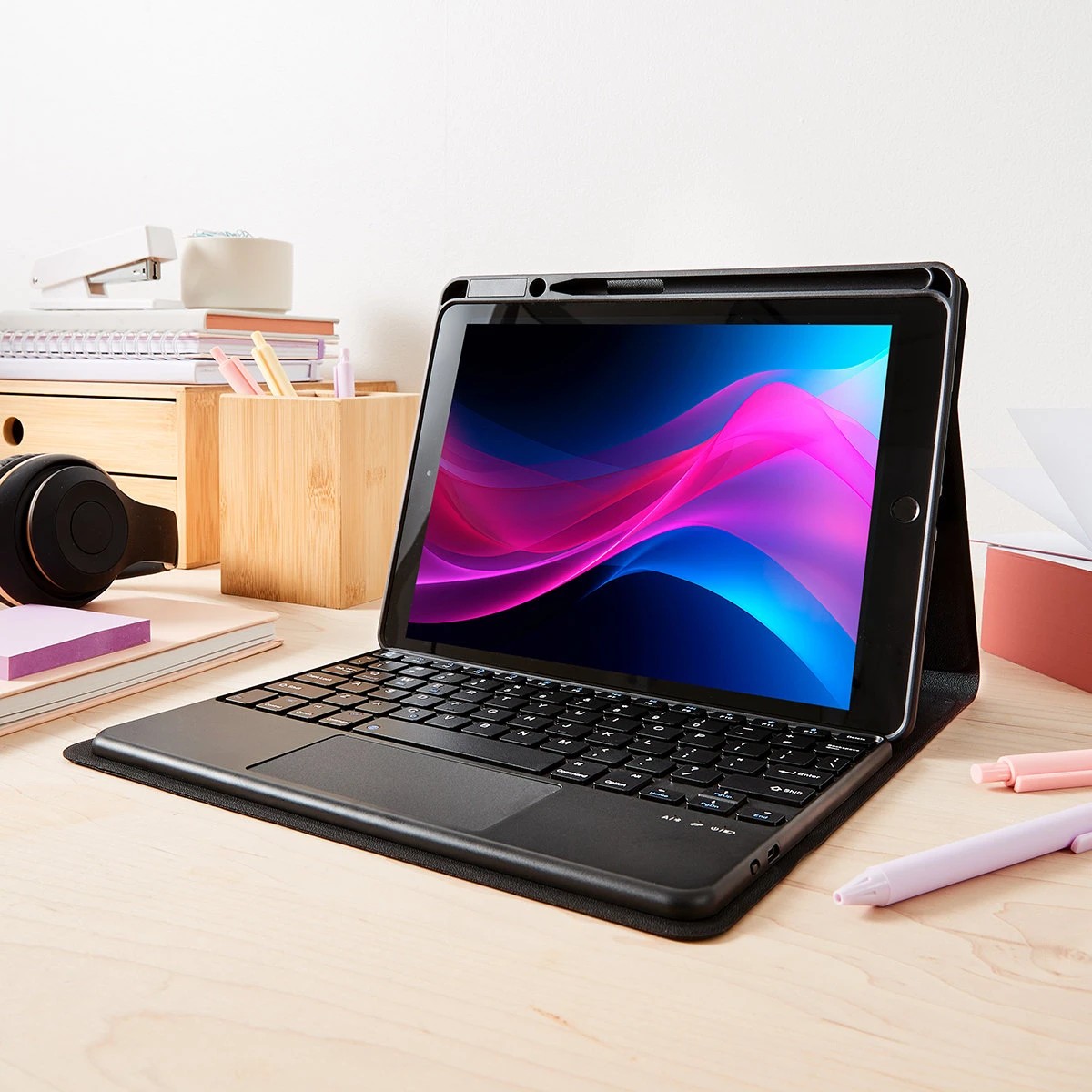 1 iPad 10.2in. Case with Keyboard - Black, 1 of 10