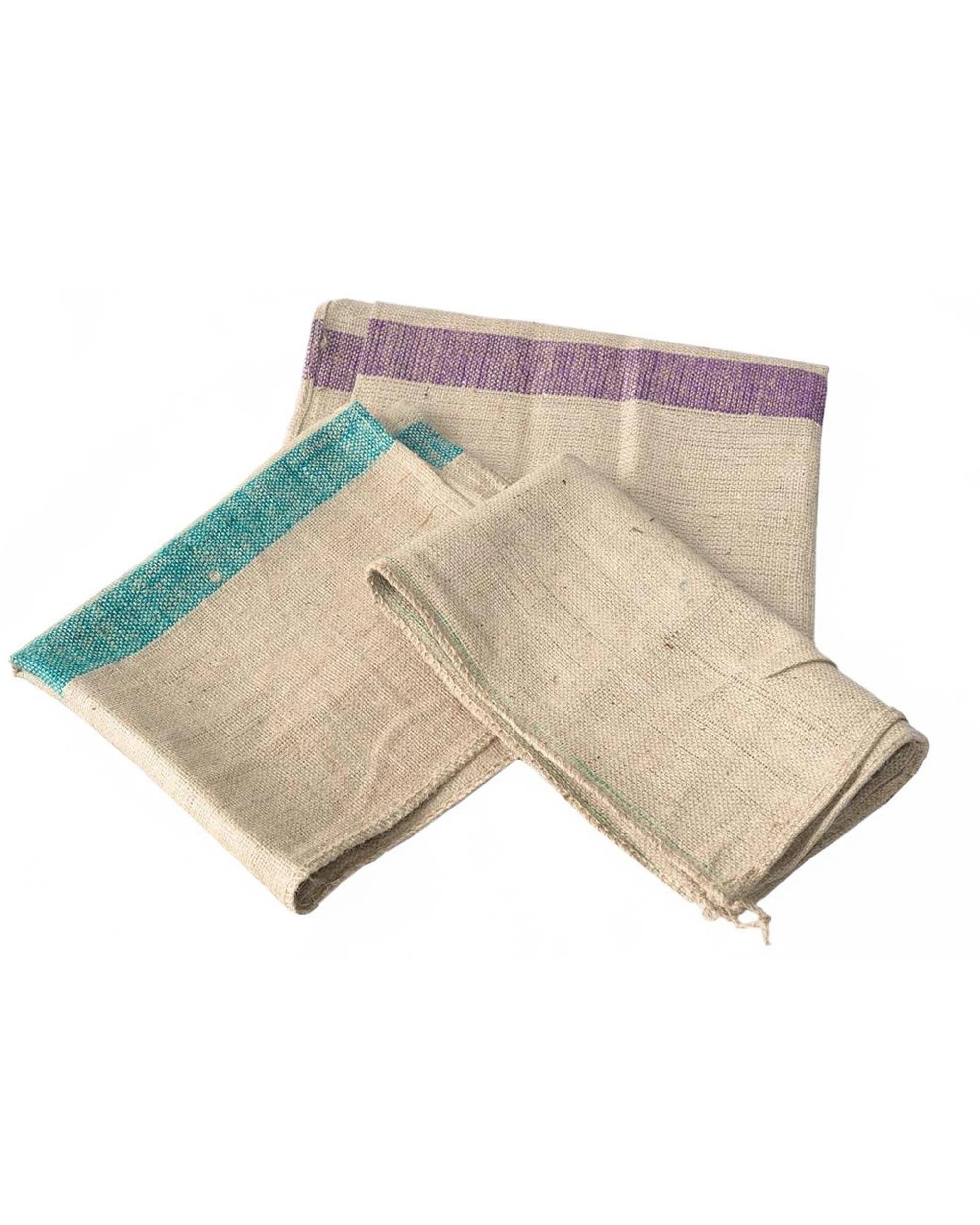 2 Superior Pet Hessian Bag Easy To Fit Dog Bed Cover Medium, 2 of 3