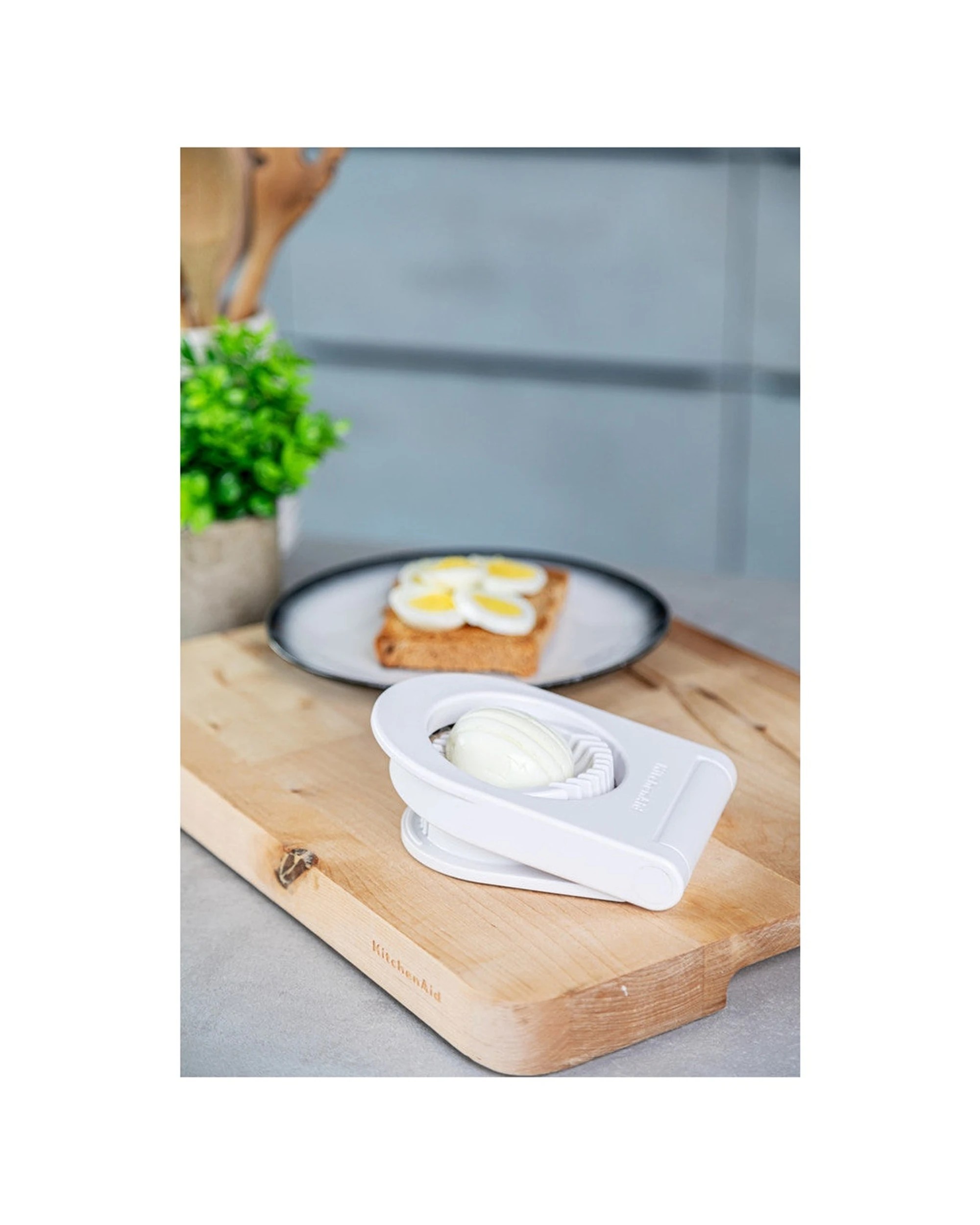 2 KitchenAid Stainless Steel Egg Slicer Non Slip Dishwasher Safe 23x11.5cm - White, 2 of 7