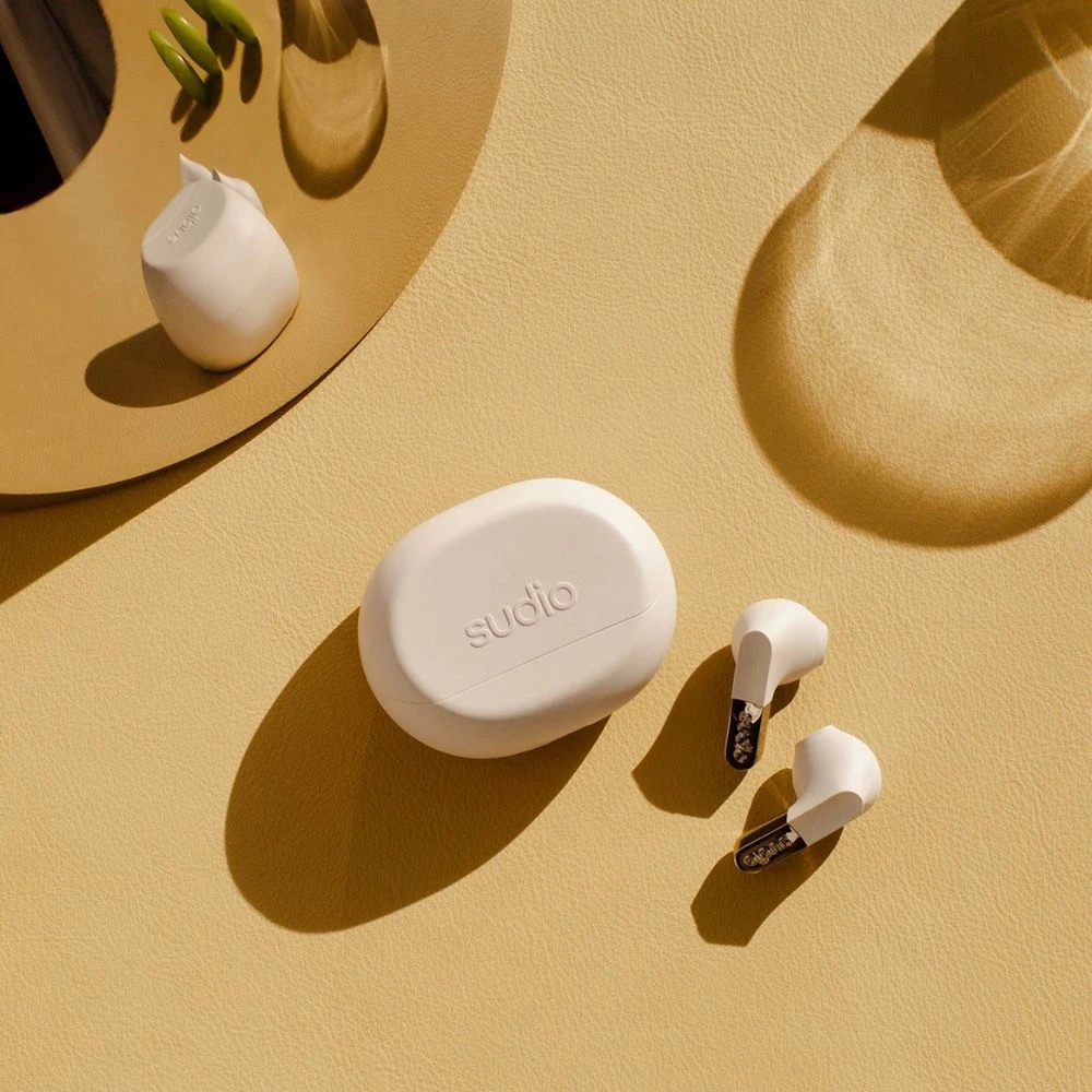 4 Sudio N3 True Wireless Earbuds White, 4 of 4