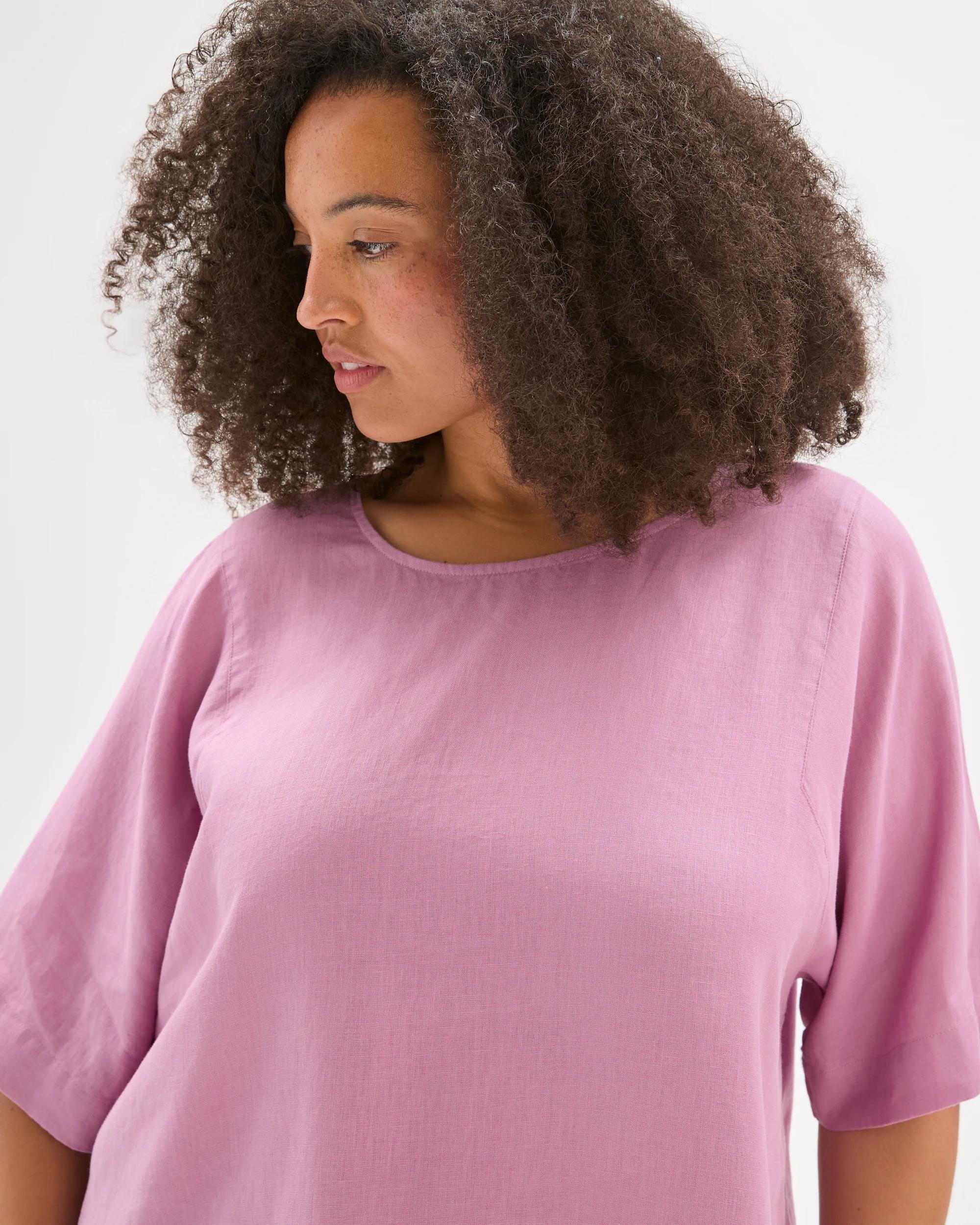 5 Target Curve Plus Size European Linen Seam Detail T-Shirt WHIPPED BERRY, 5 of 7