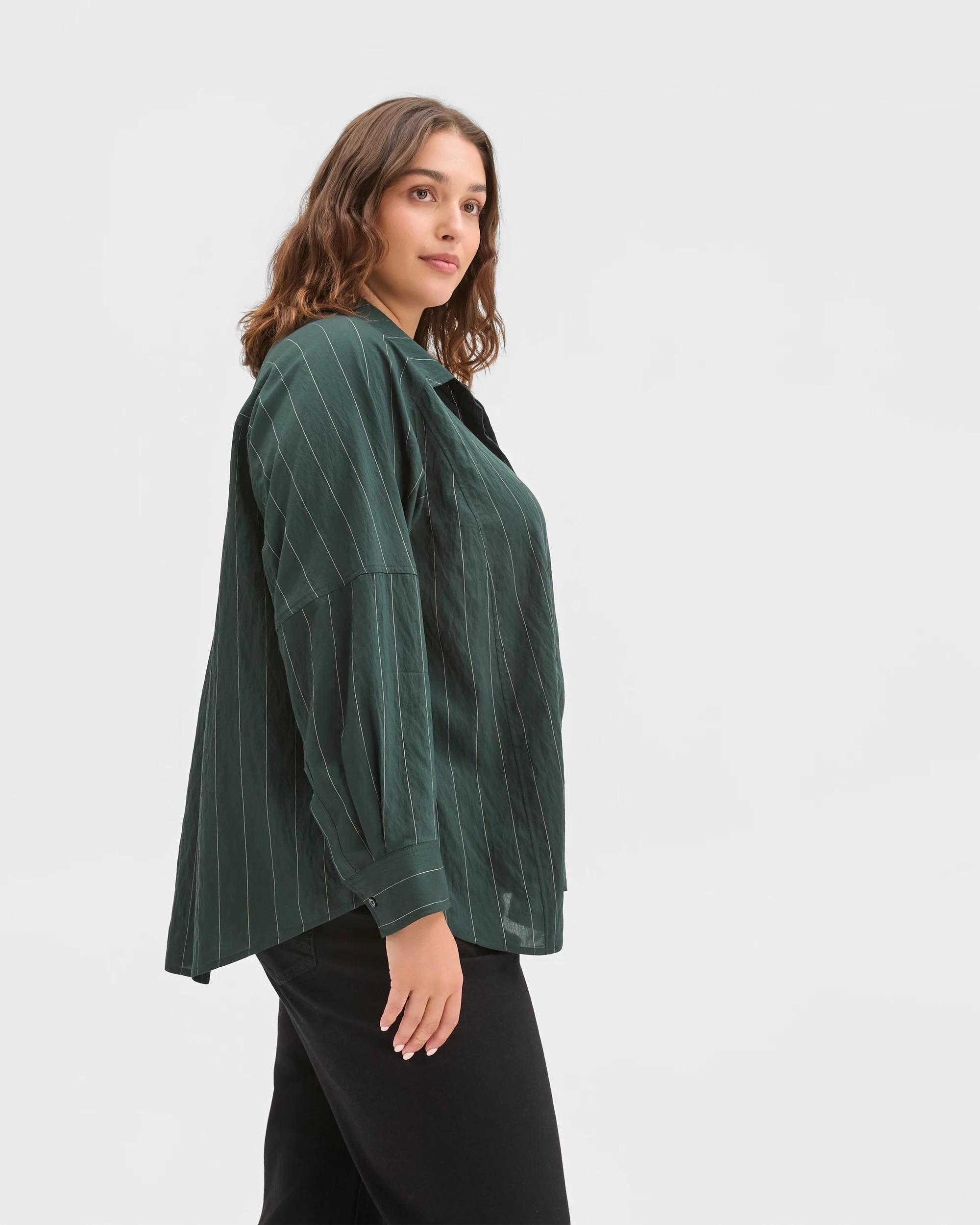3 Target Curve Plus Size Relaxed 2-Way Shirt MIDNIGHT JADE, 3 of 6