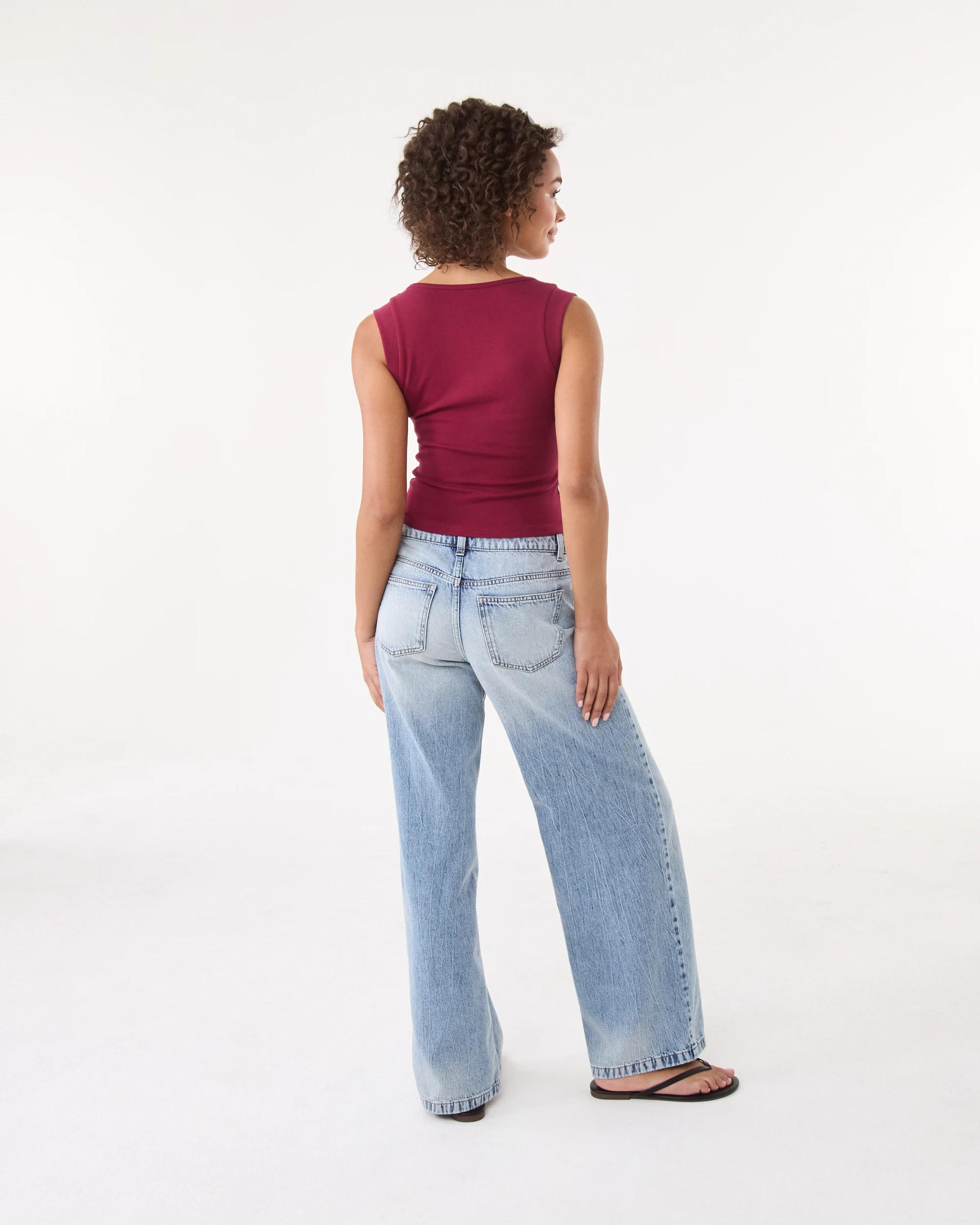 4 Sleeveless Cross Over Tank Rhubarb, 4 of 8