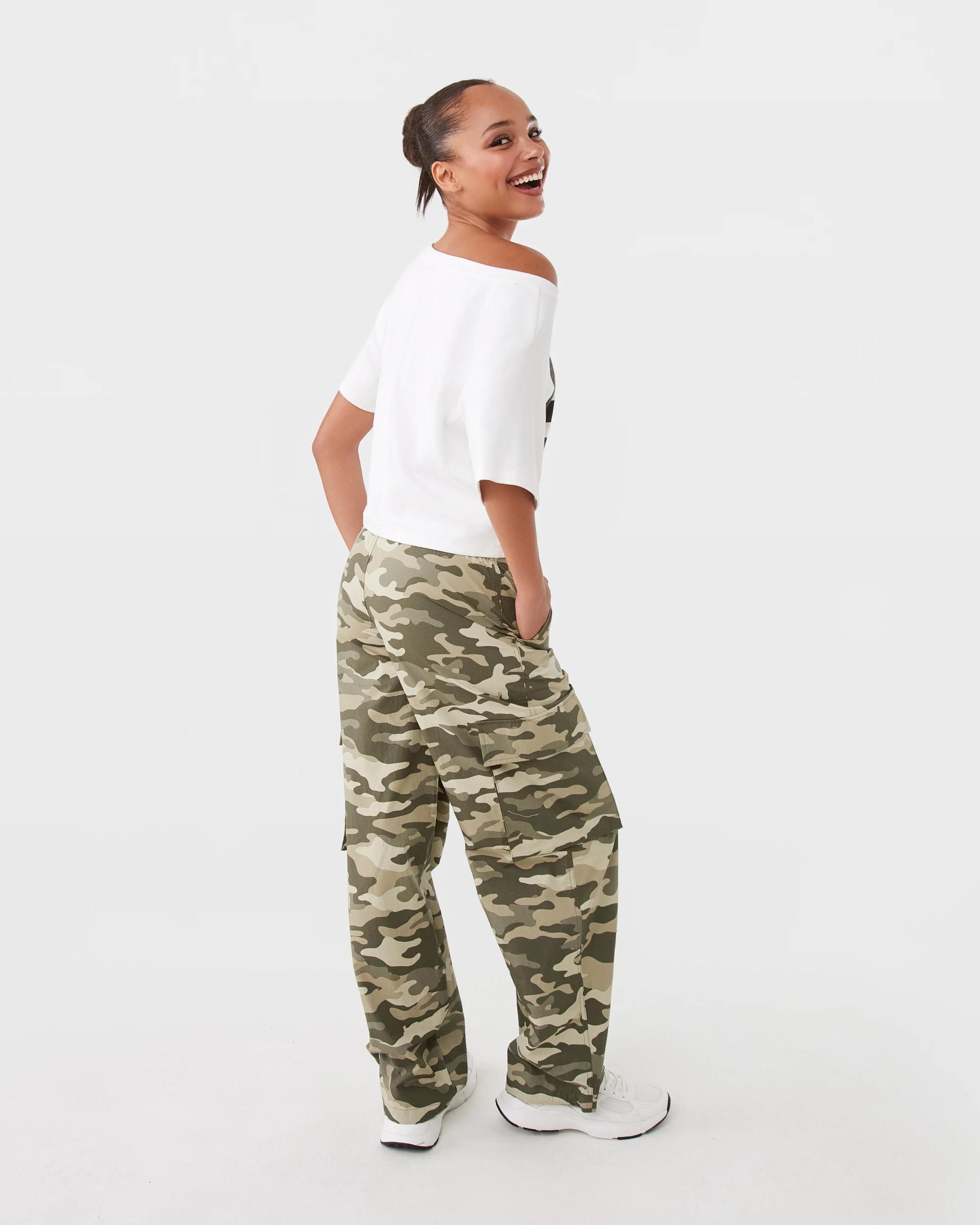 6 Balloon Leg Cargo Pants Camo, 6 of 10