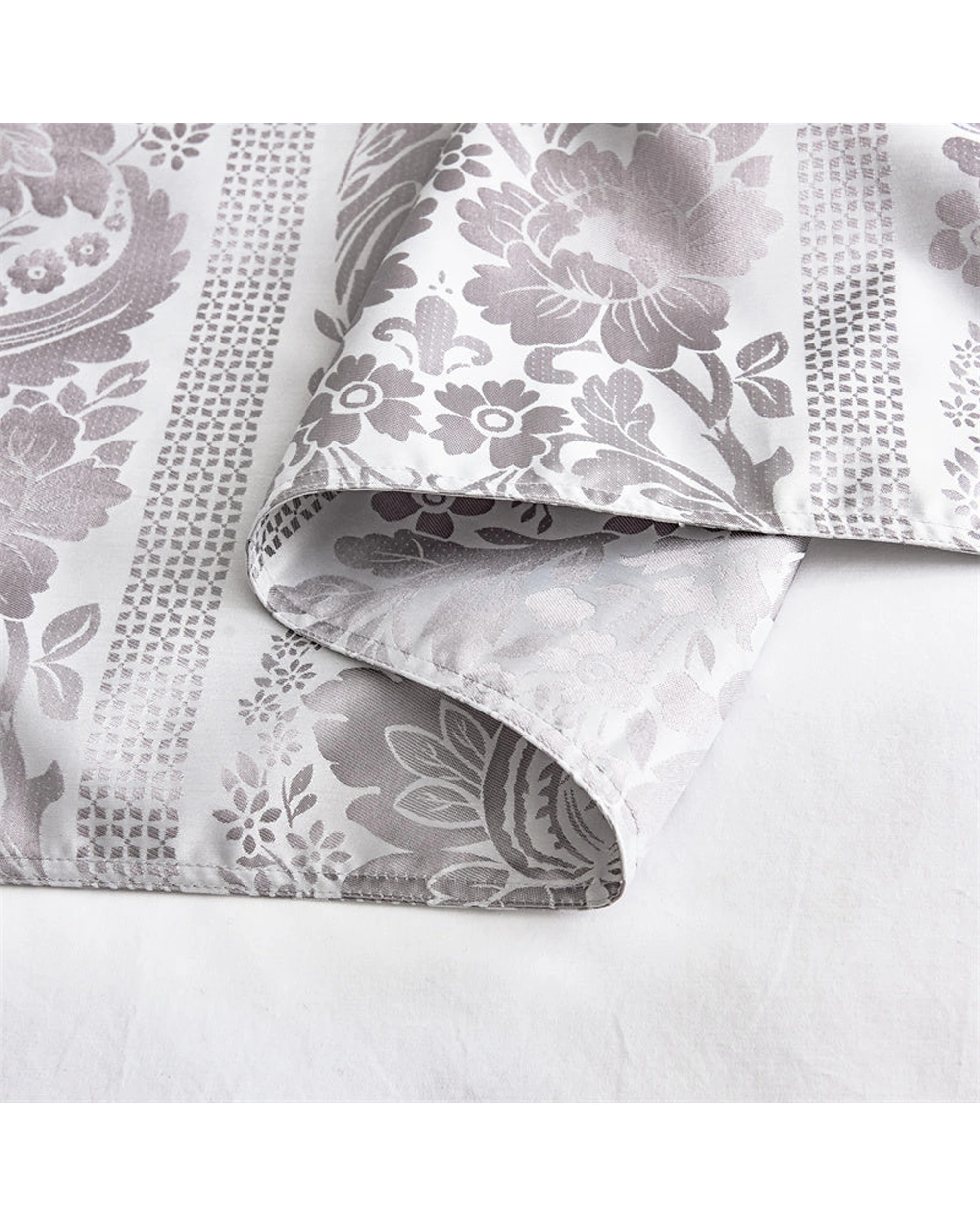 4 Cotton More Jacquard Pattern Home Bed Runner Light 50x210cm - Purple, 4 of 6