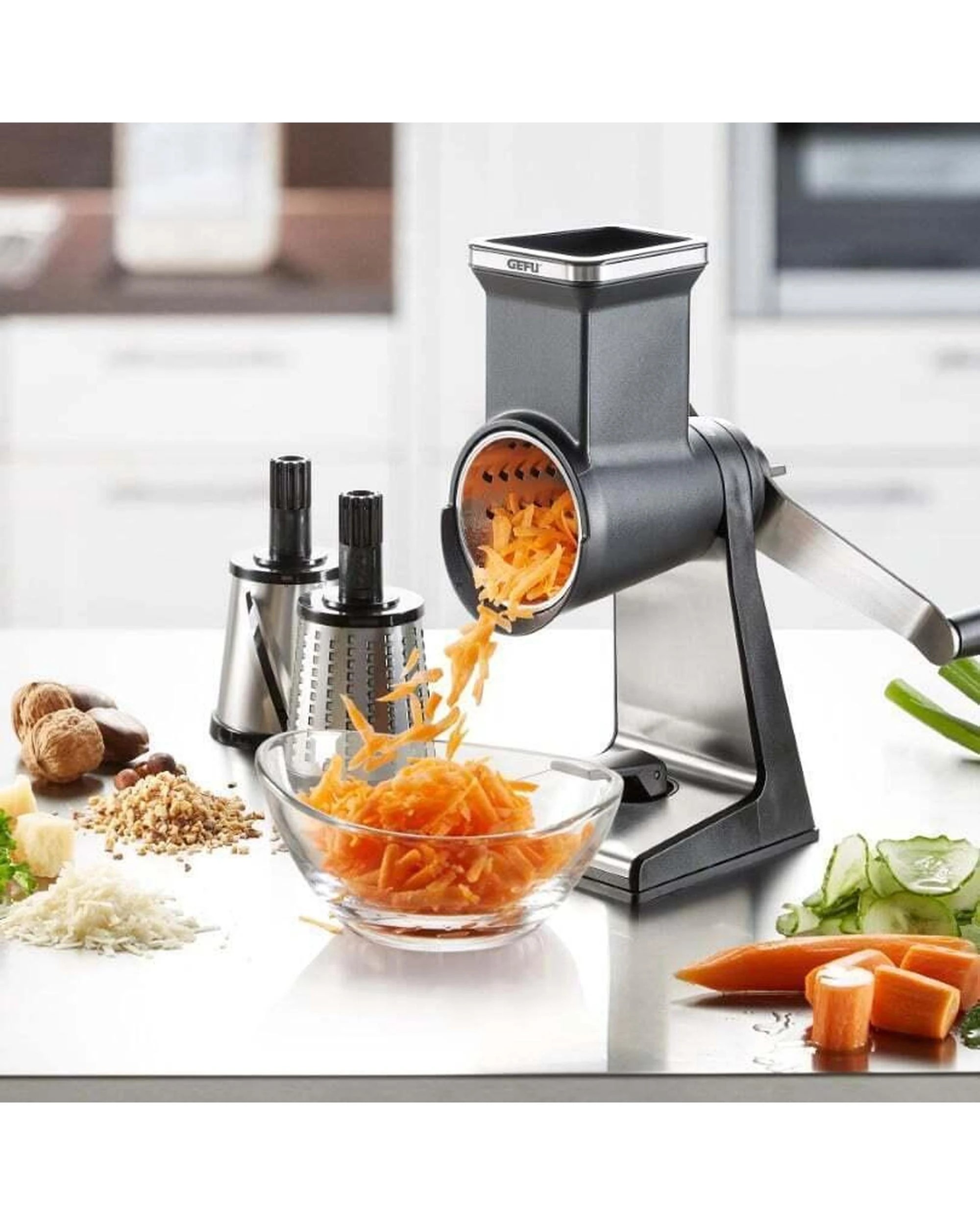 2 Gefu Transforma Rotary Grater with 3 Drums Black, 2 of 3