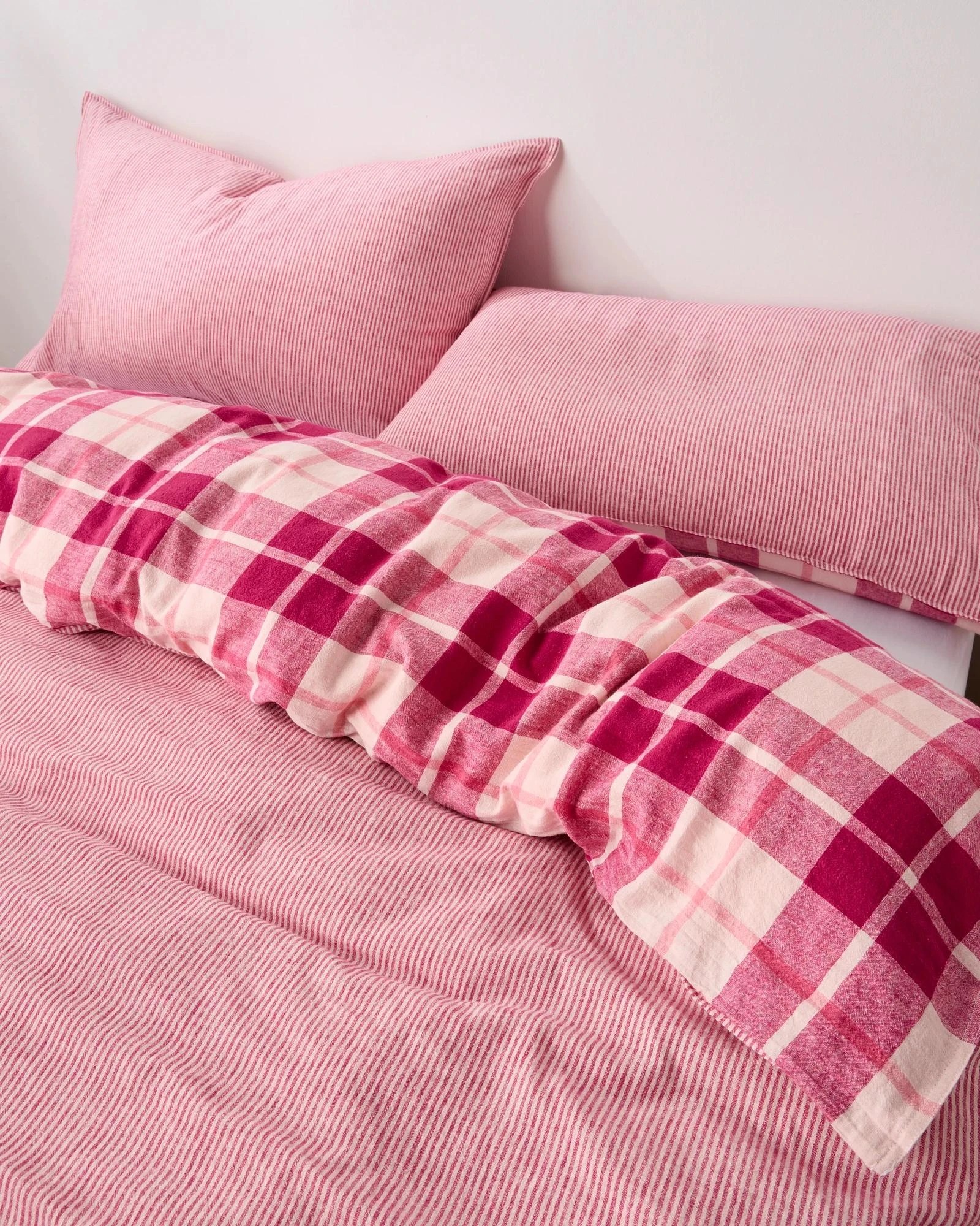 4 Target Ashlee Check Linen/Cotton Quilt Cover Set - Queen Bed - Pink, 4 of 8
