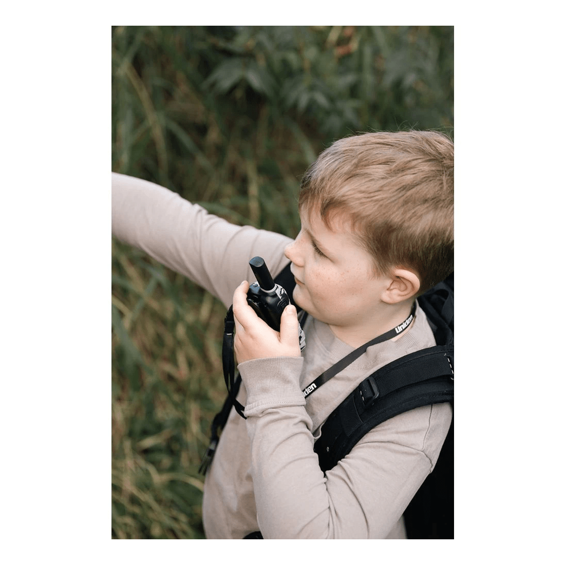 6 Uniden UH45 Max 2 Way UHF Radio Grey/Black, 6 of 7