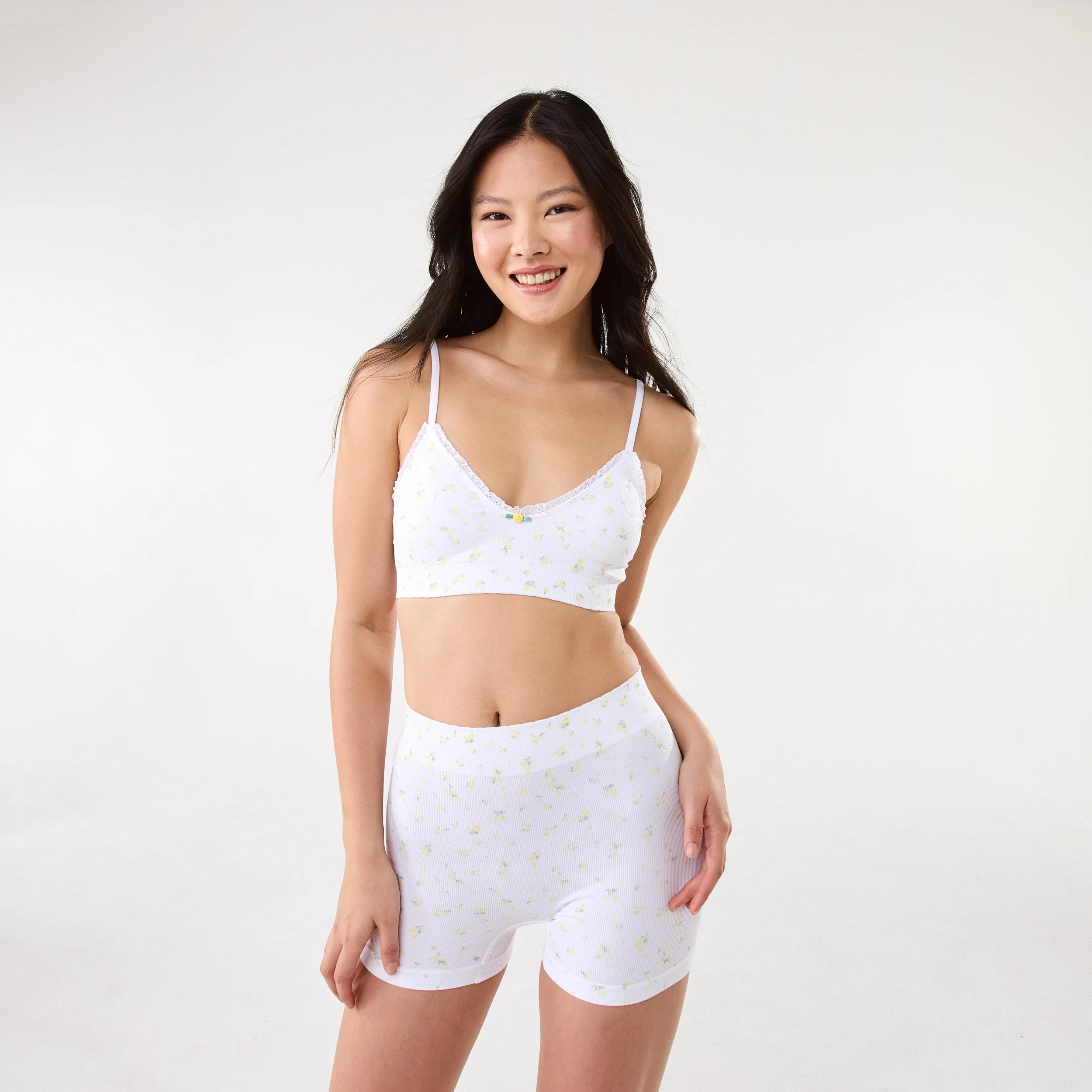 9 3 Pack Seamfree Rib Boyleg Shorties Lemoncello, 9 of 10