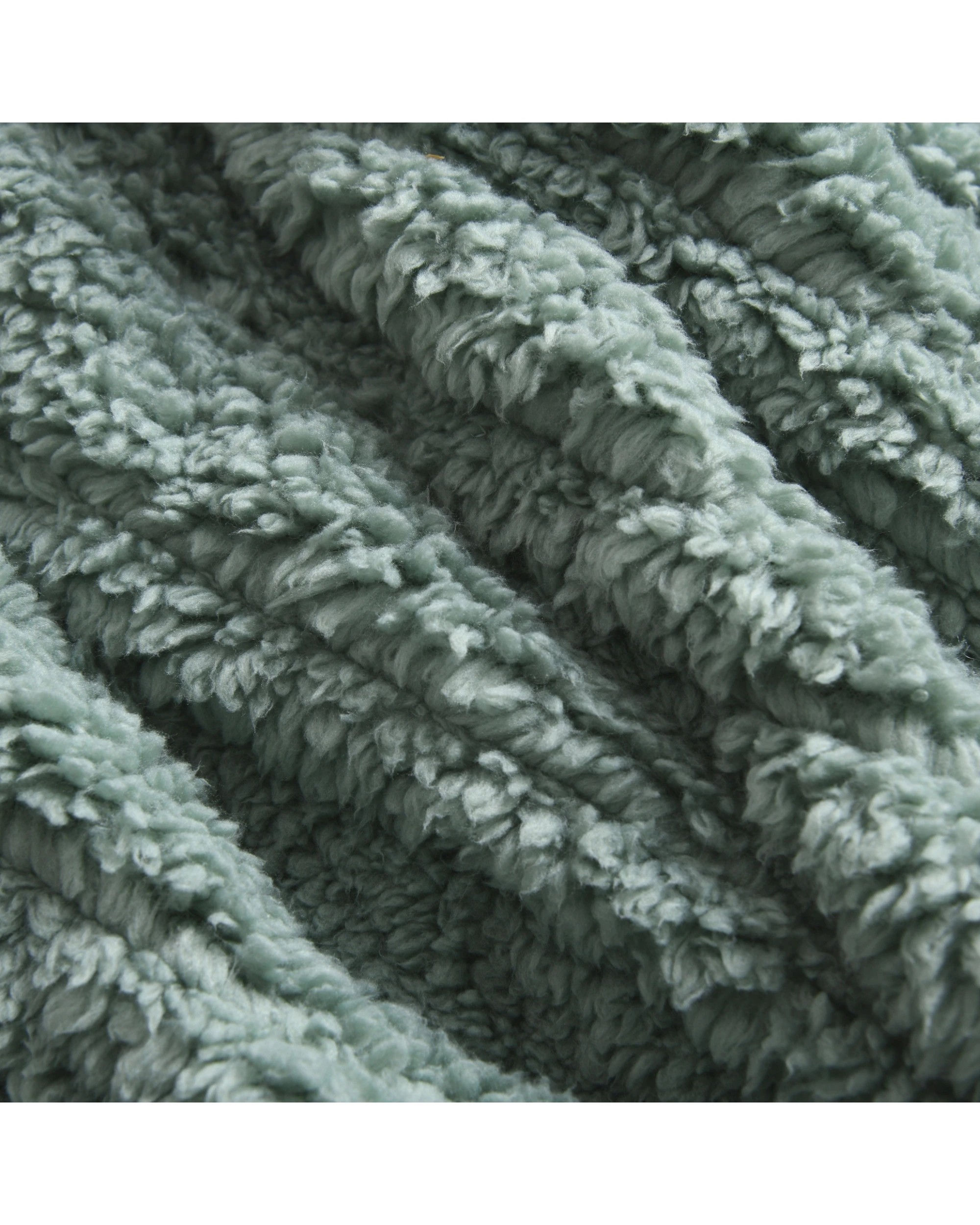 3 Dreamaker Eve Reversible Sherpa & Coral Fleece Heated Throw 180x200cm - Olive and Sage, 3 of 8