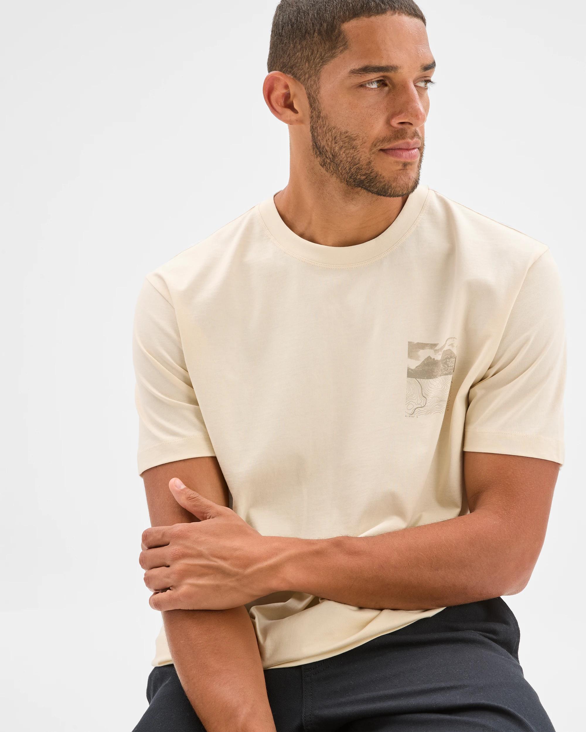 1 Target Man Australian Cotton Print T-Shirt STONE, 1 of 6