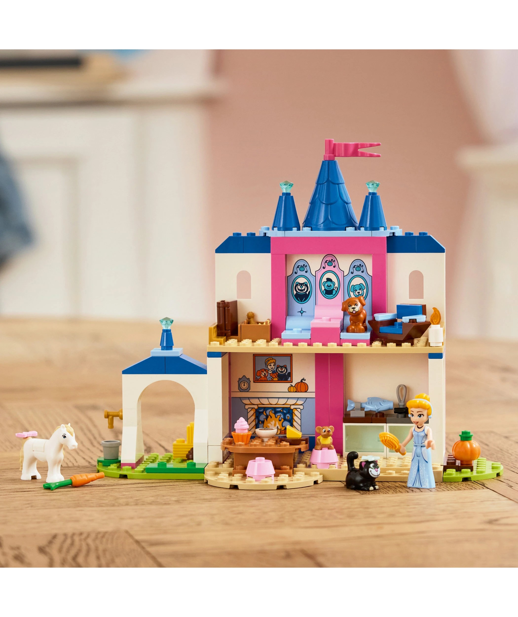 8 LEGO Disney Princess Cinderella Animal Friends Castle 43283, 8 of 9