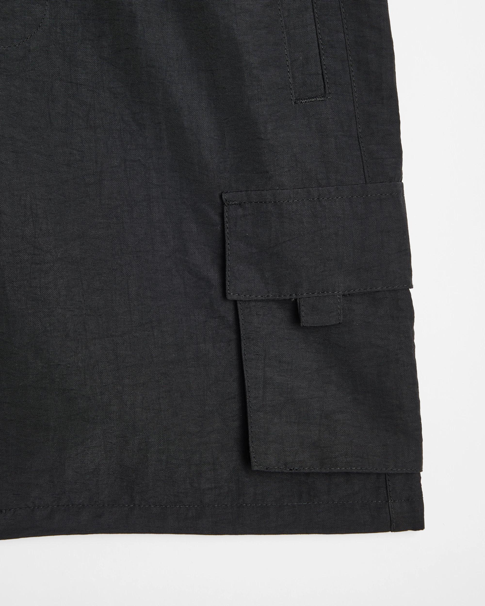2 Target Nylon Cargo Short BLACK, 2 of 3