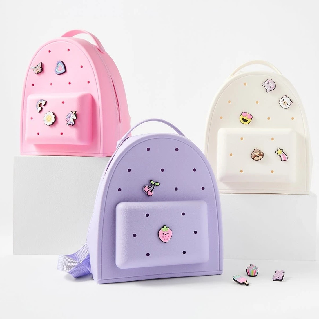 10 Mini Backpack with Charms - White, 10 of 10